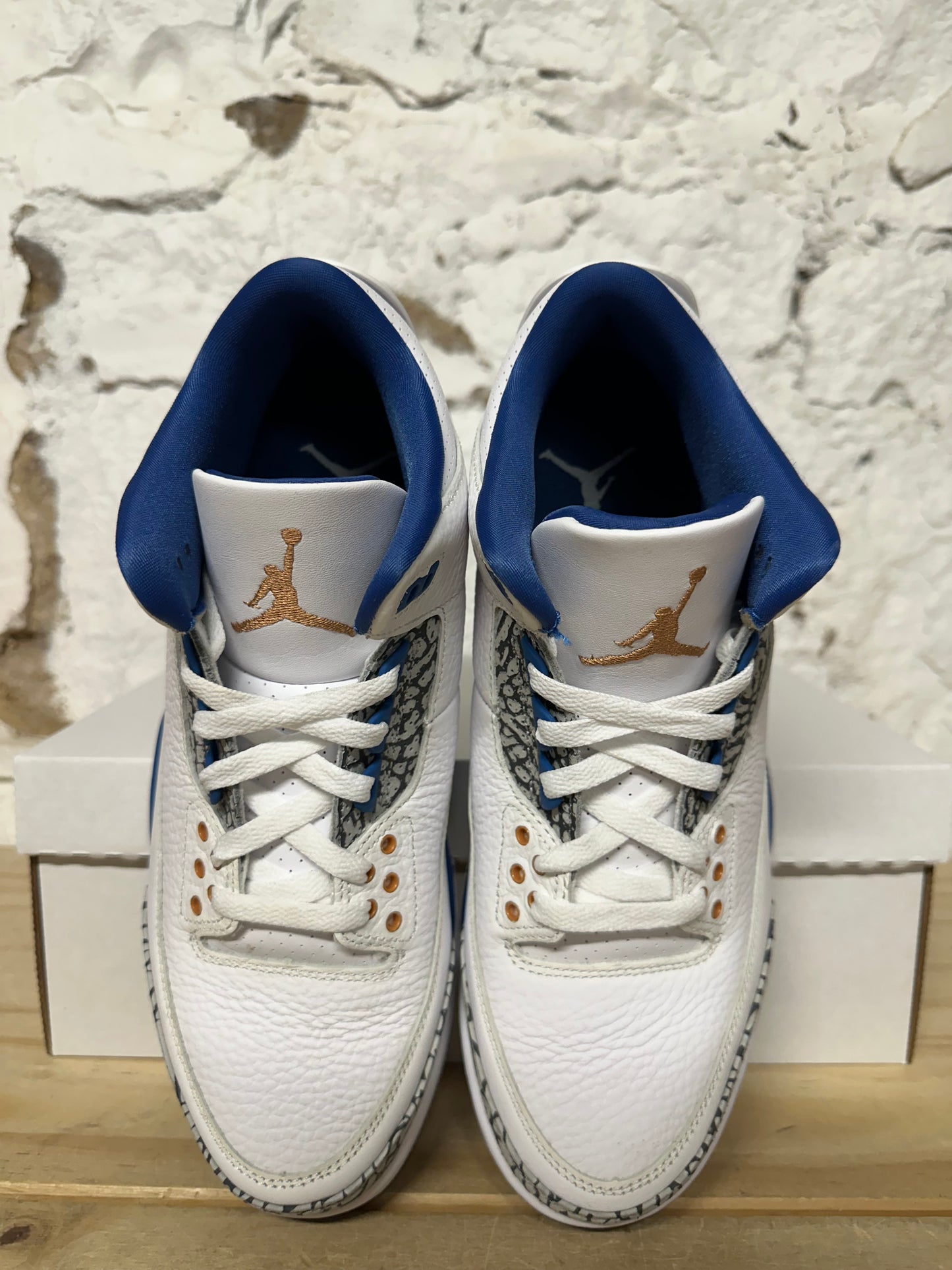 Air Jordan 3 Wizards Sz 9