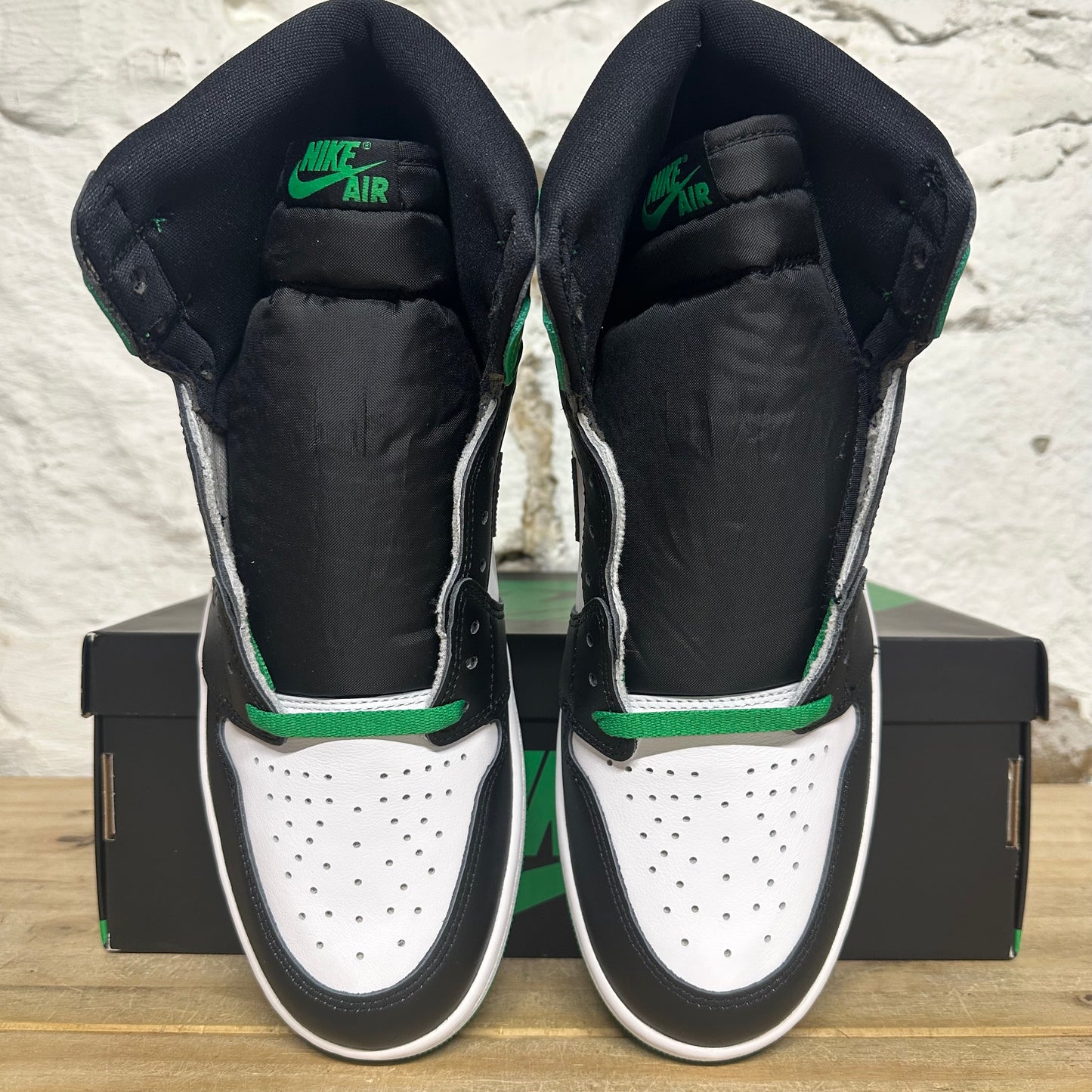 Air Jordan 1 High Lucky Green Sz 12 DS