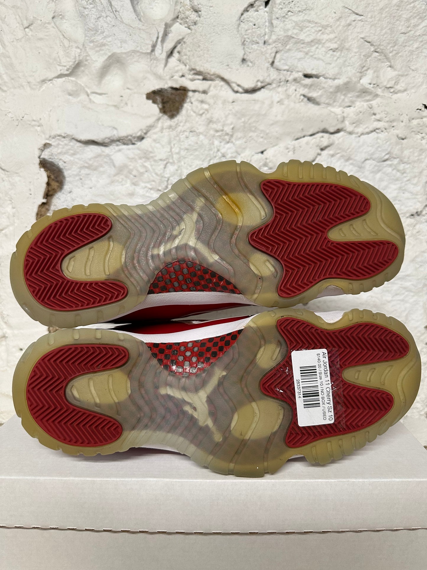 Air Jordan 11 High Cherry Sz 10