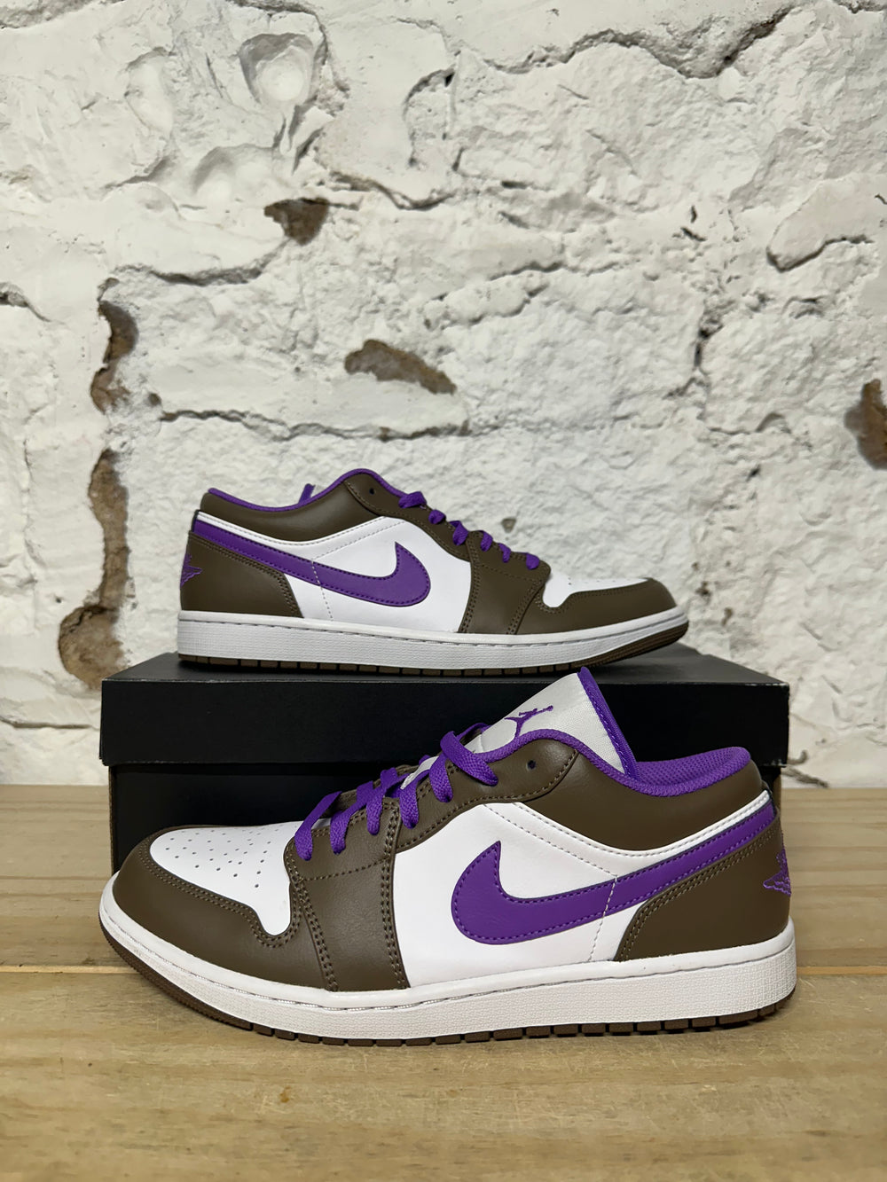 Air Jordan 1 Low Purple Mocha Sz 11