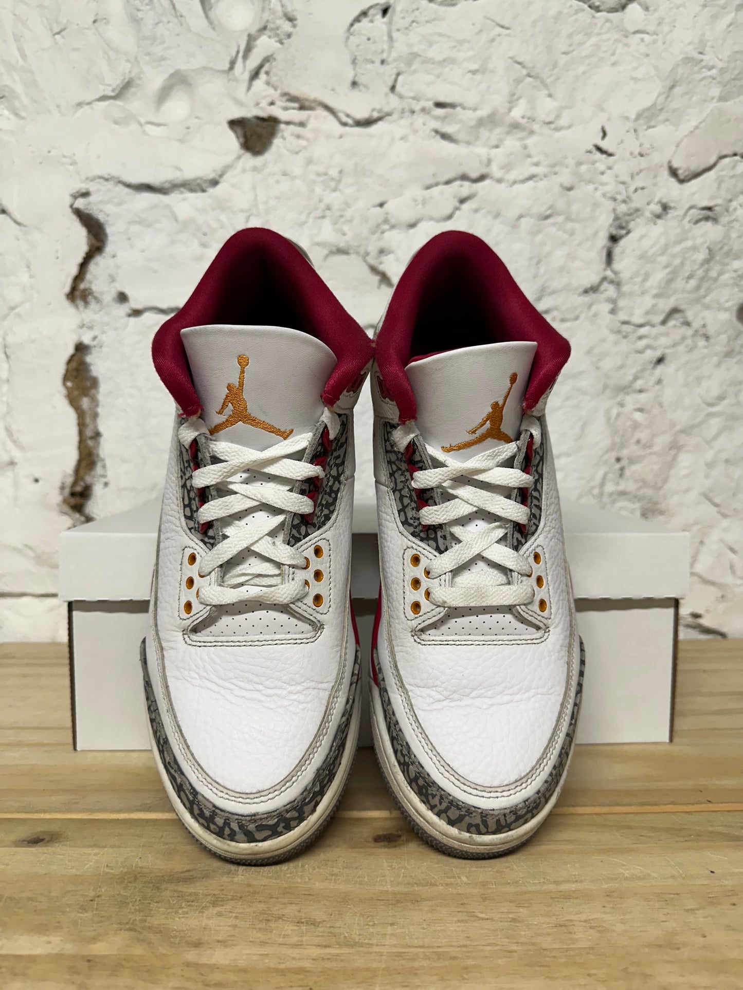Air Jordan 3 Cardinal Sz 8