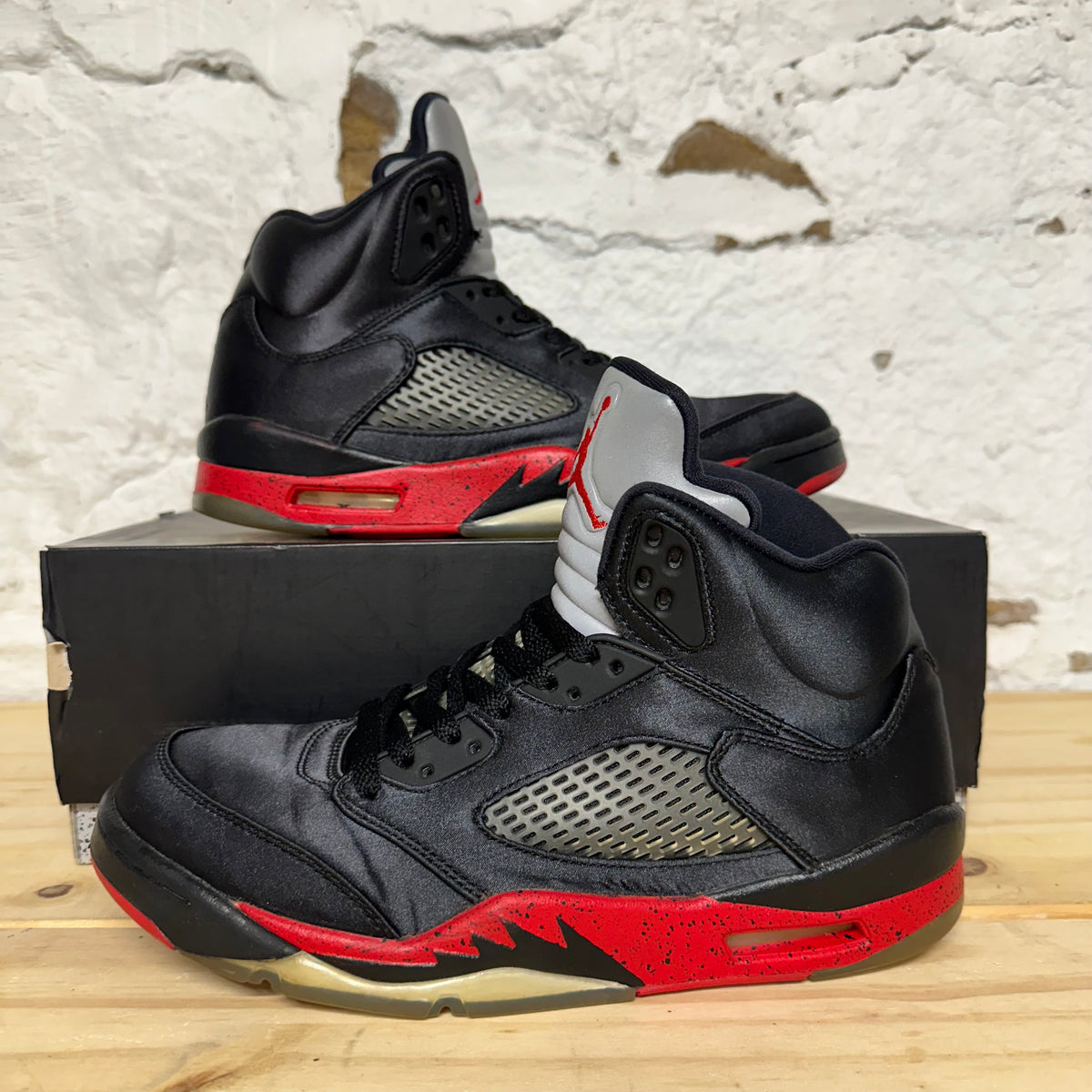 Air Jordan 5 Satin Bred Sz 9