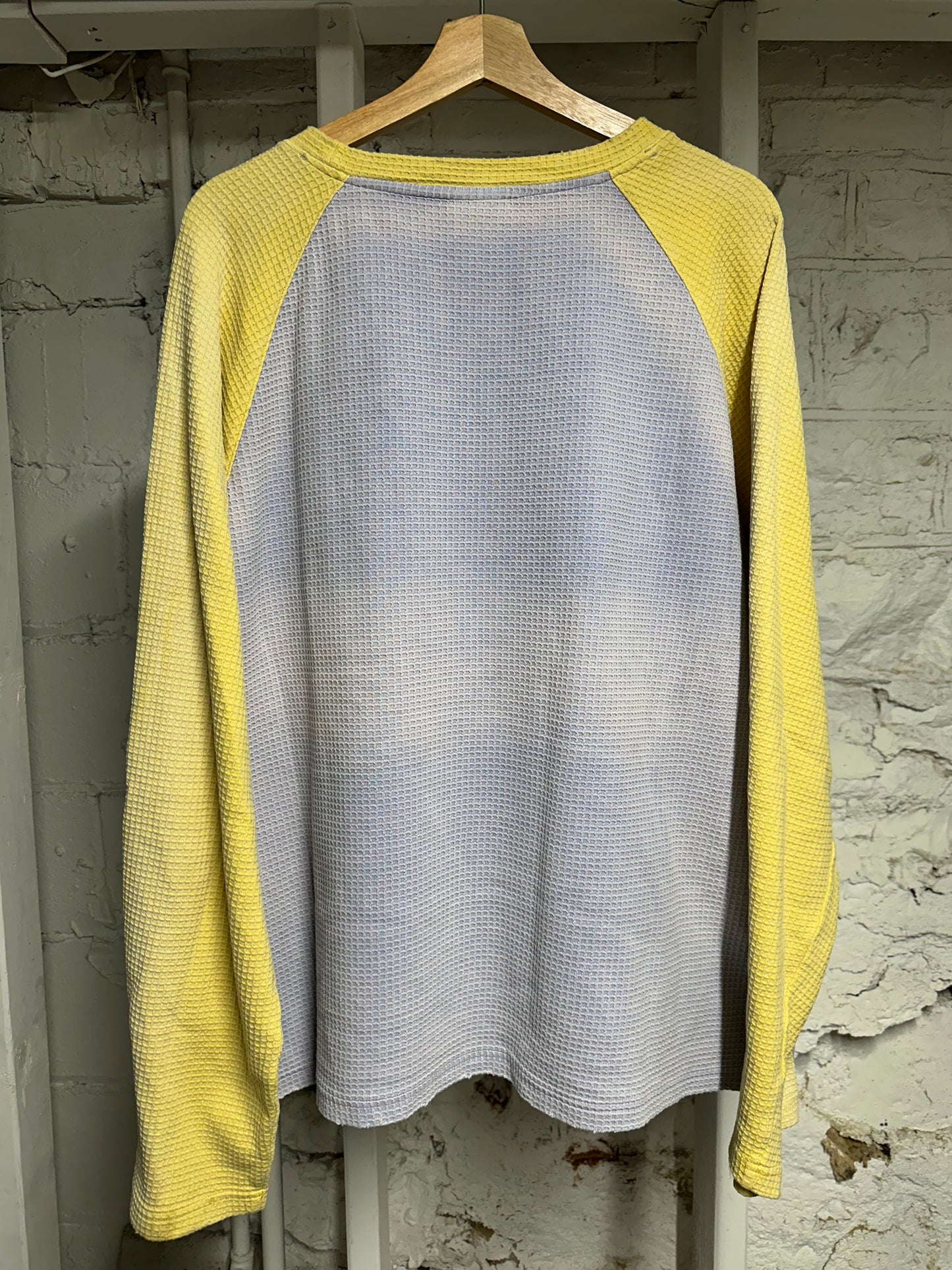 Vale Dreams Thermal Longsleeve T-Shirt Sz XL