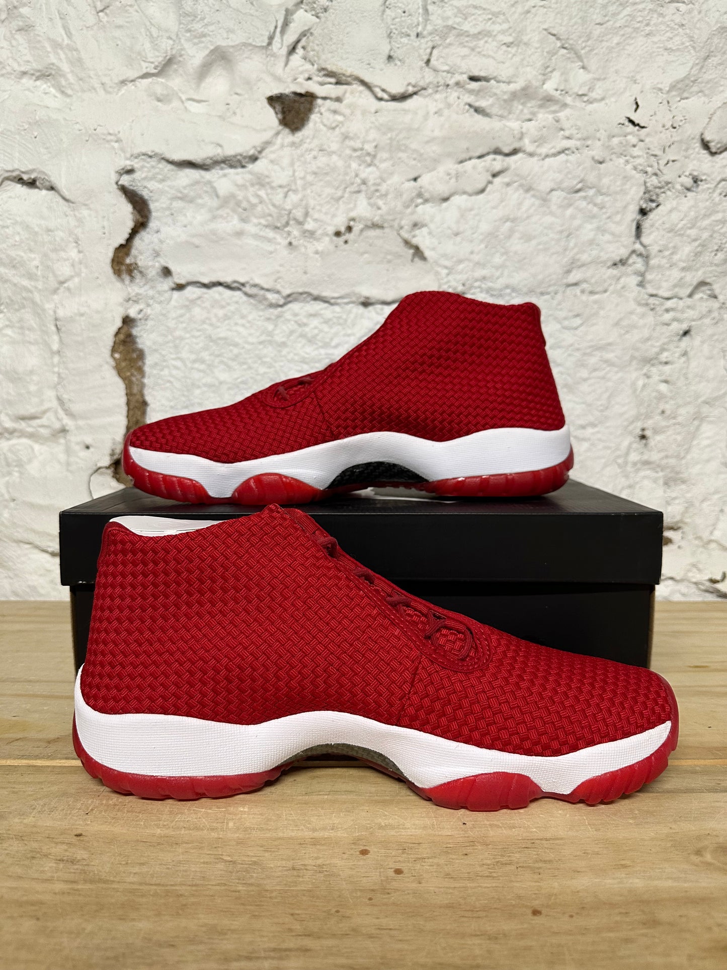 Air Jordan Future Gym Red Sz 10.5 DS