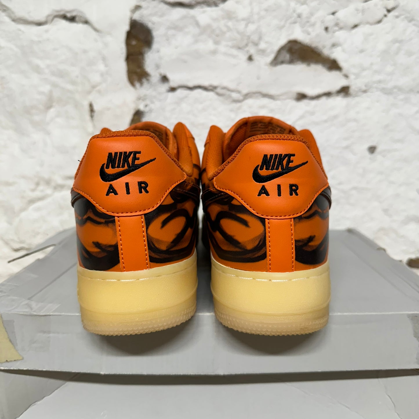 Nike Air Force 1 Low Orange Skeleton Halloween Sz 10.5