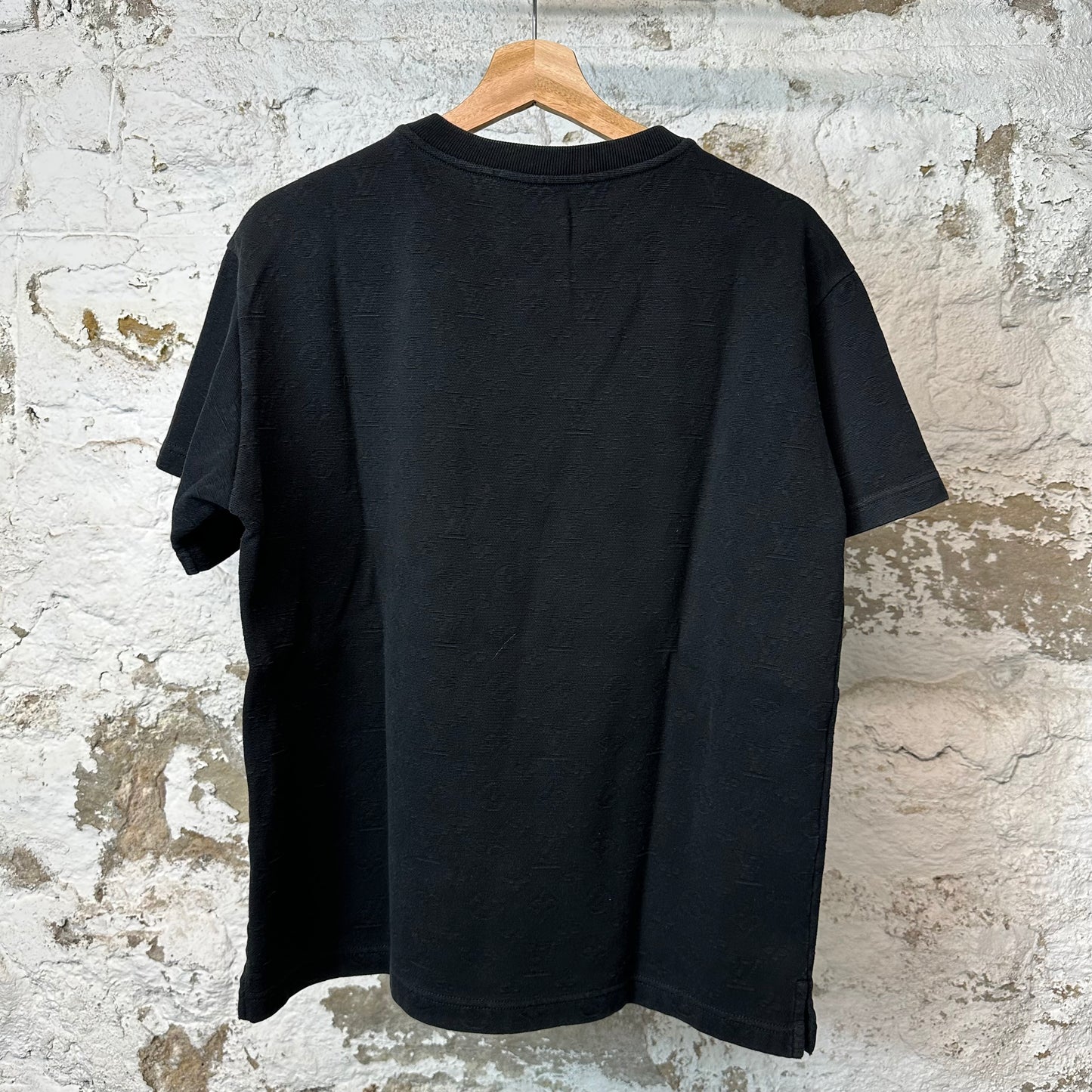 Louis Vuitton Black Monogram Pocket T-shirt Sz S