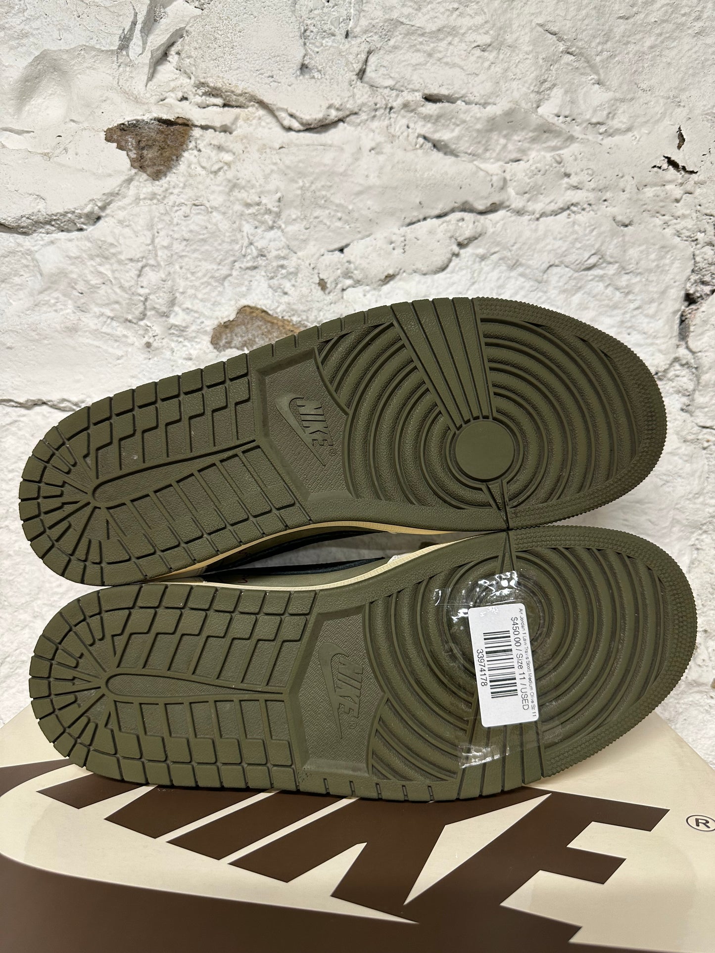 Air Jordan 1 Low Travis Scott Medium Olive Sz 11