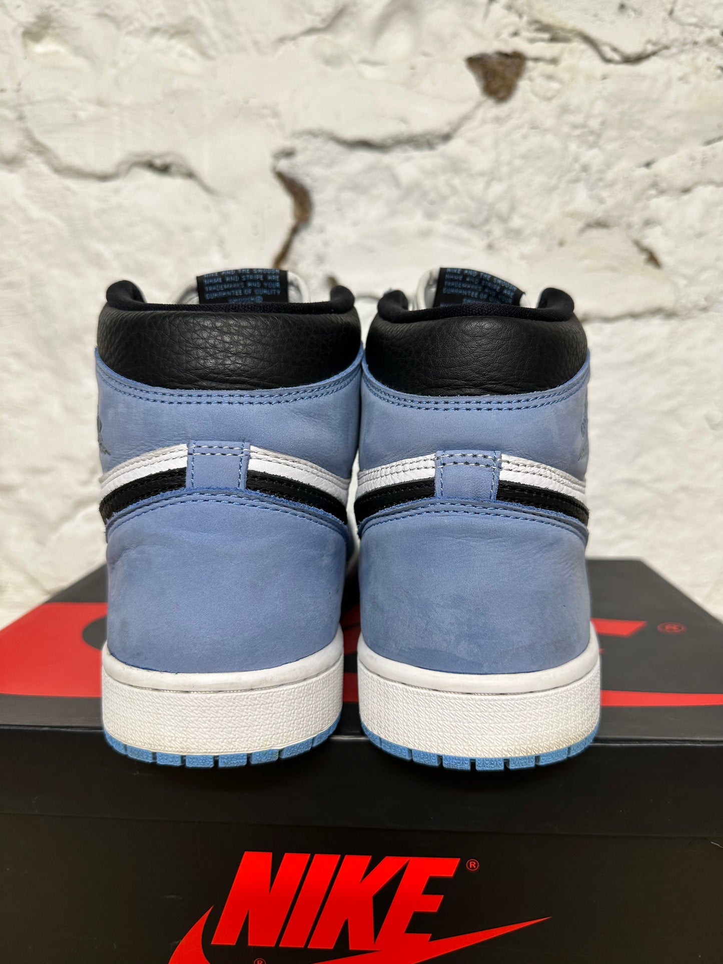 Air Jordan 1 High University Blue Sz 10.5