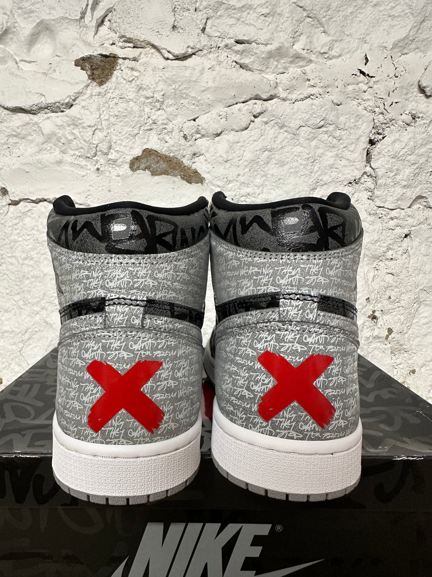 Air Jordan 1 High Rebellionaire Sz 10 DS