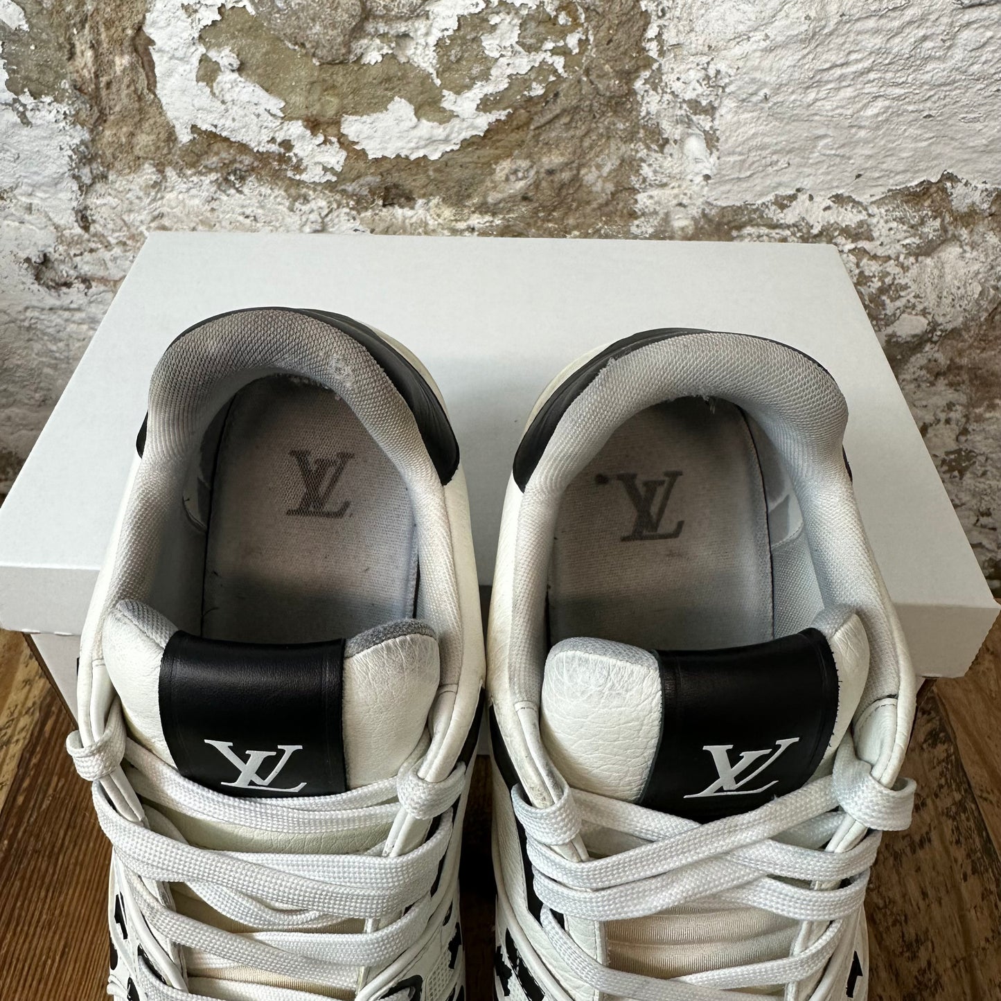 Louis Vuitton Yayoi Kusama Black White Trainer Sz 10(8.5LV) No Box