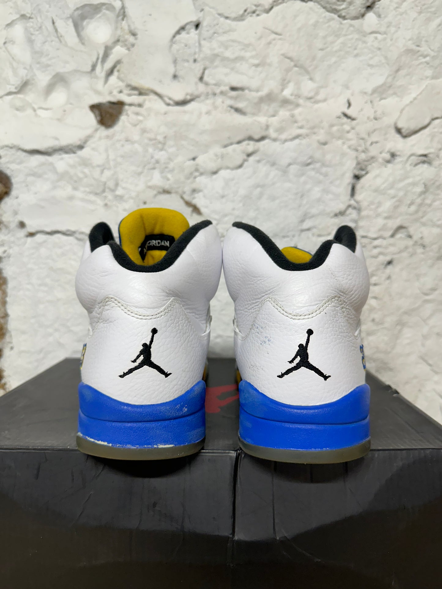 Air Jordan 5 Laney Sz 11.5
