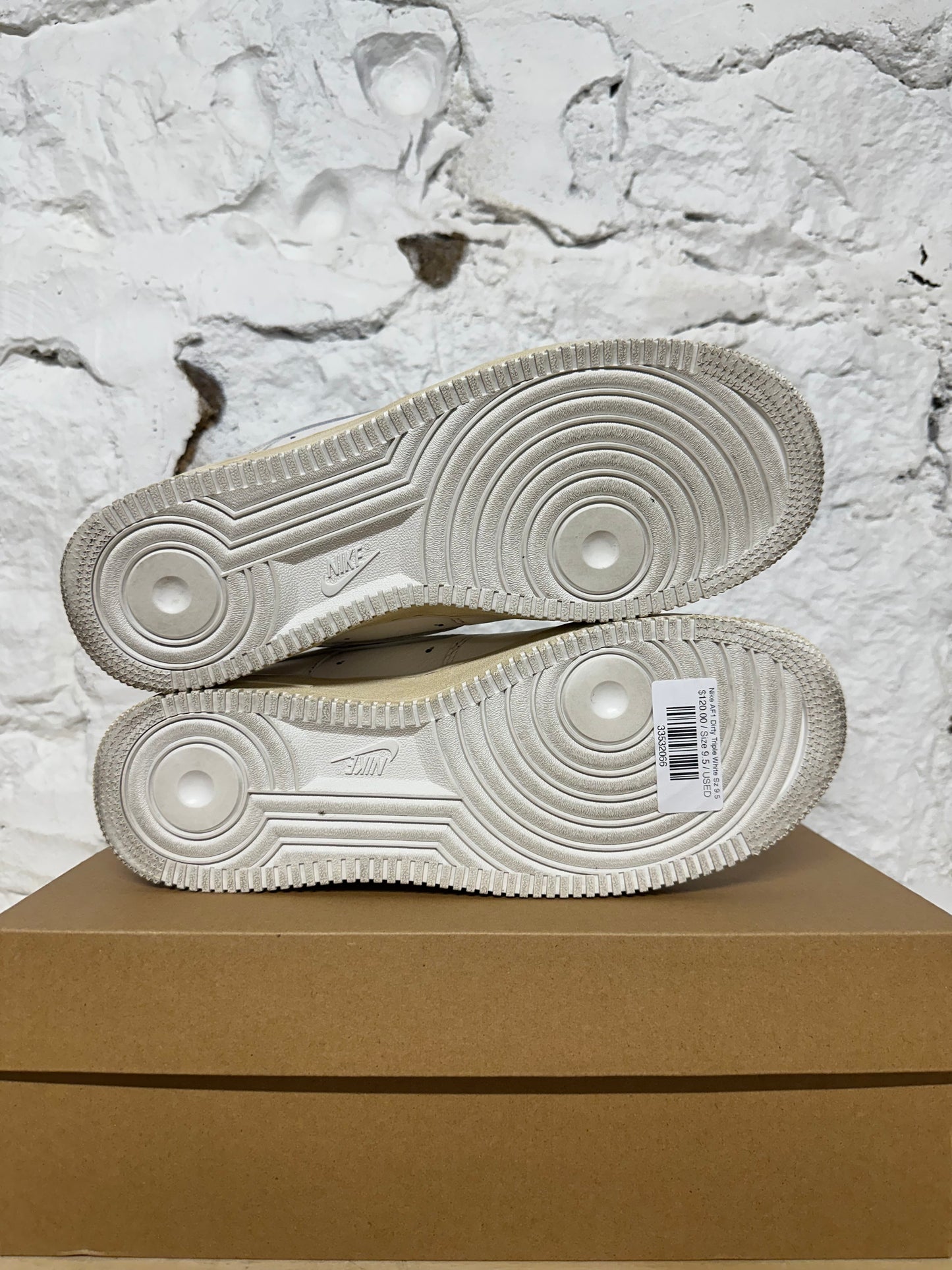 Nike Air Force 1 Low Dirty Triple White Sz 9.5