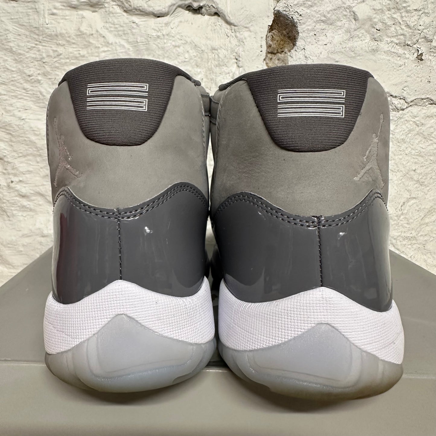 Air Jordan 11 High Cool Grey Sz 10.5