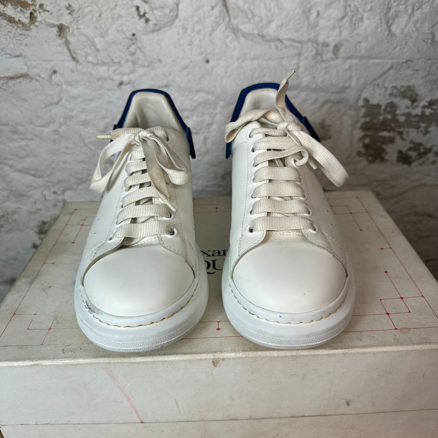 Alexander Mcqueen Changing Tab White Sneaker Sz 8 (41)