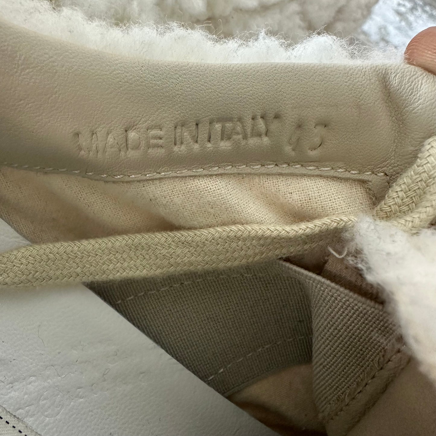Maison Margiela Replica White Faux Shearling Sneaker Sz 10 (43)