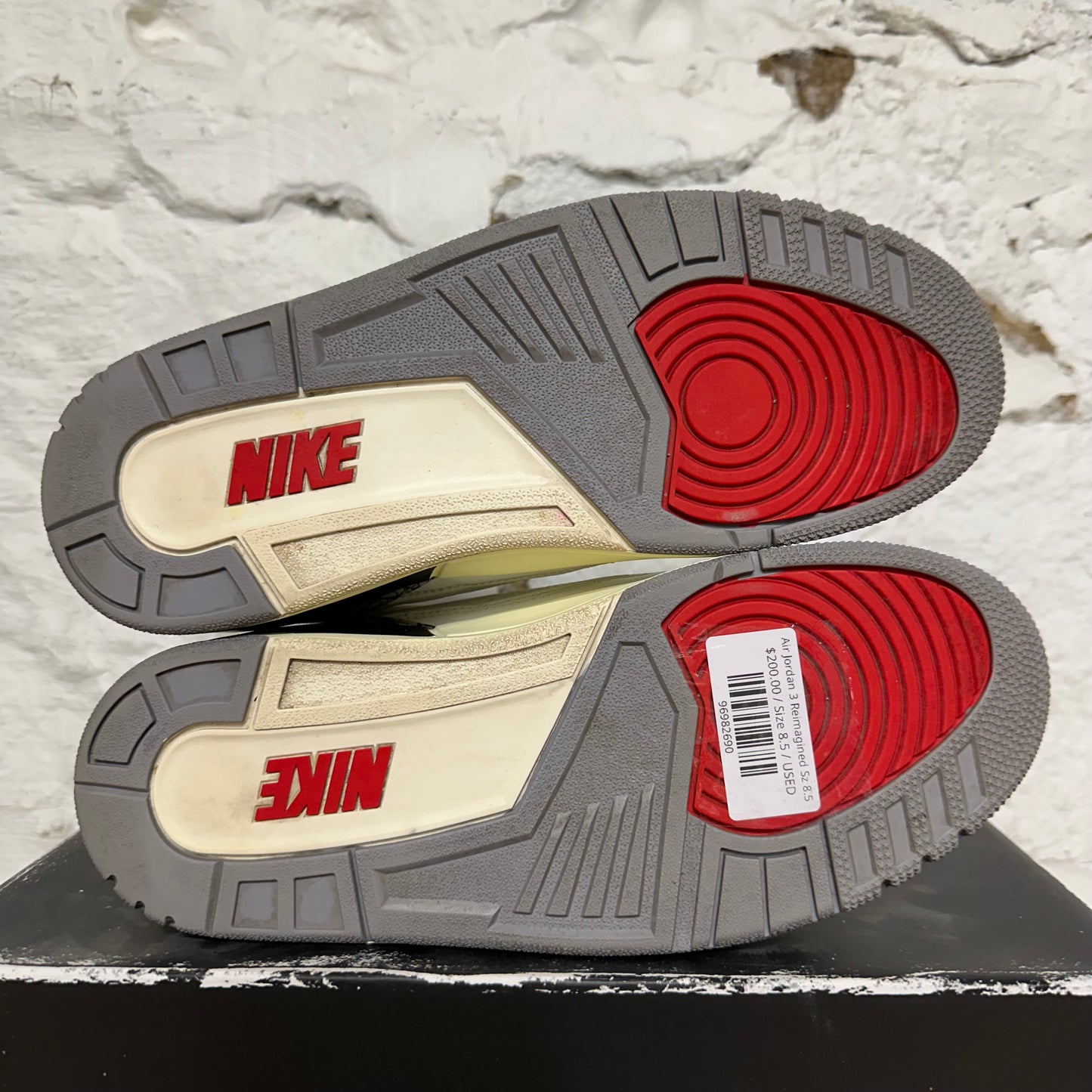 Air Jordan 3 White Cement Reimagined Sz 8.5