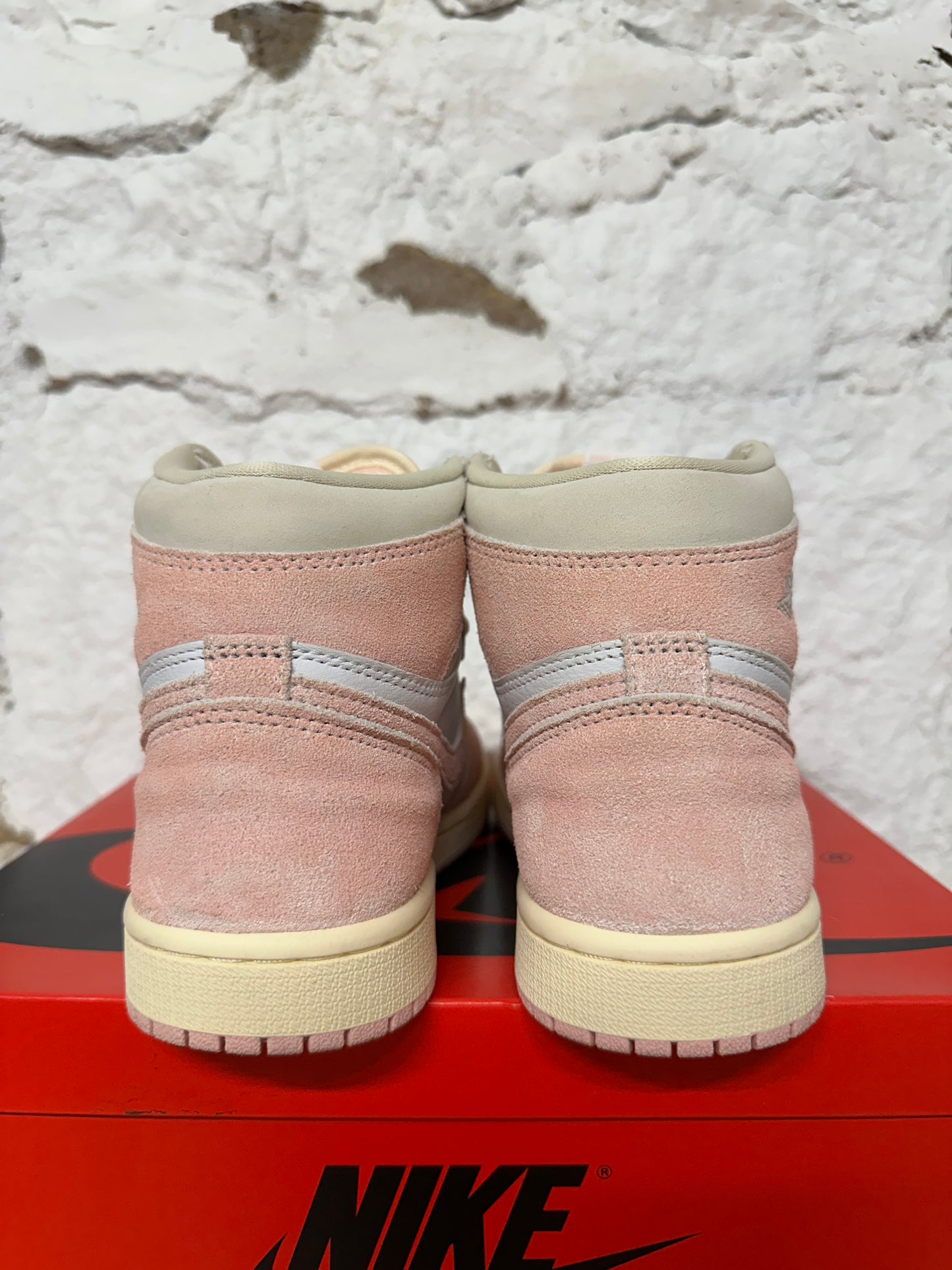 Air Jordan 1 High Washed Pink Sz 4.5 (6W)