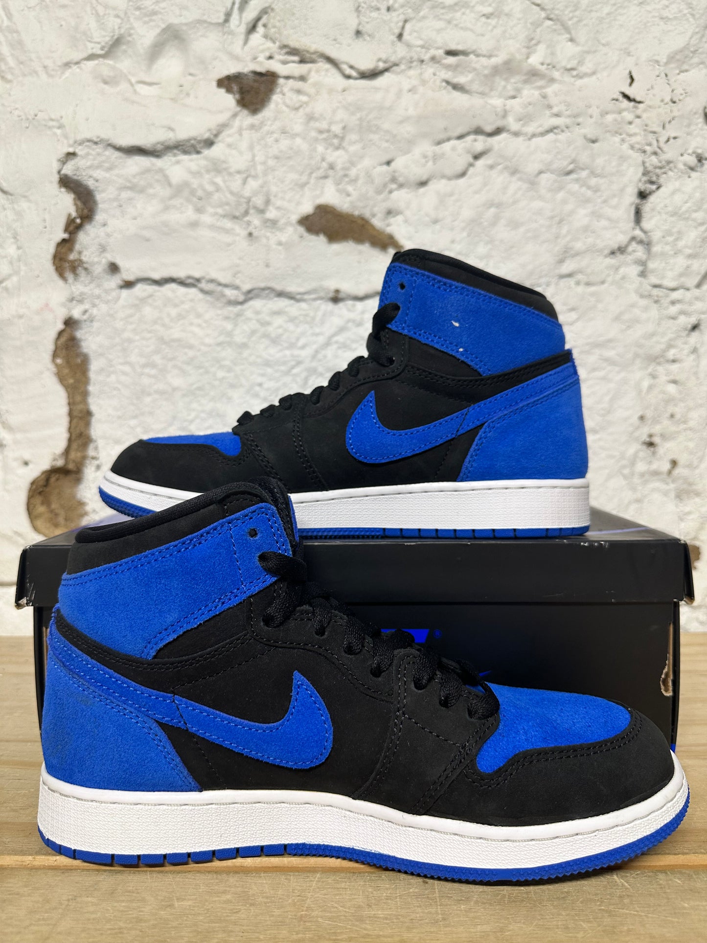 Air Jordan 1 High Royal Reimagined Sz 6.5Y