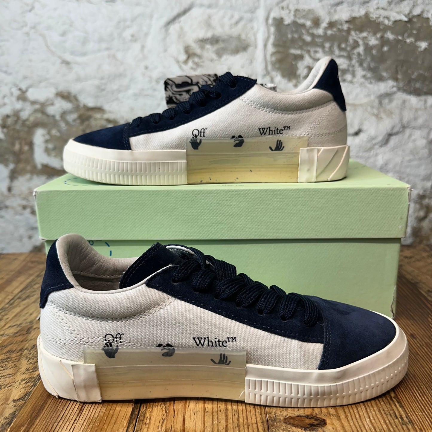 Off-White Navy White Vulc Sneaker Sz 6 (38)