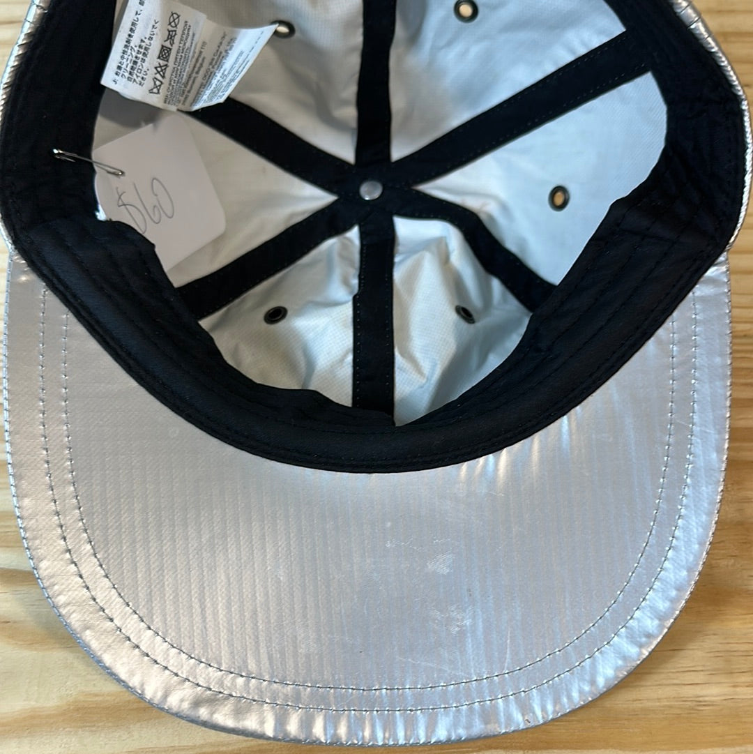 Supreme x North Face Reflective 6-Panel Silver Hat