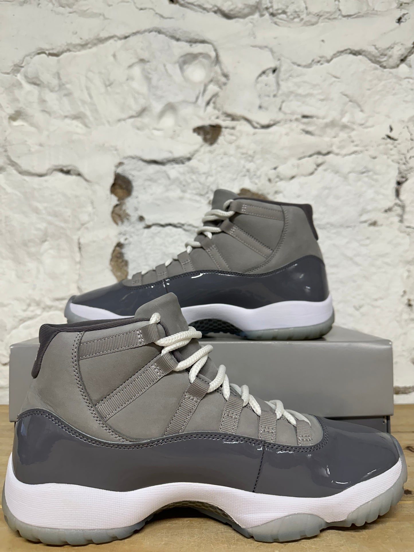 Air Jordan 11 High Cool Grey Sz 10.5