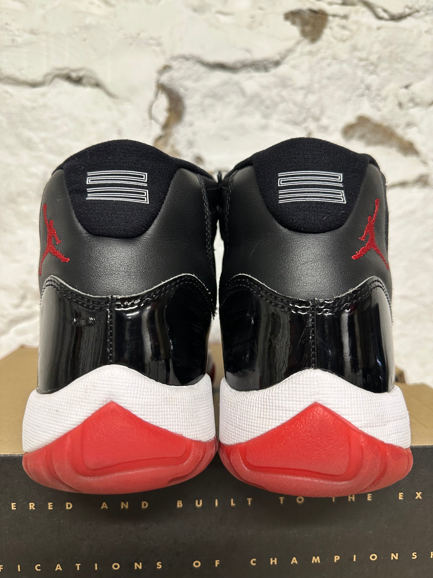Air Jordan 11 High Bred (2019) Sz 8