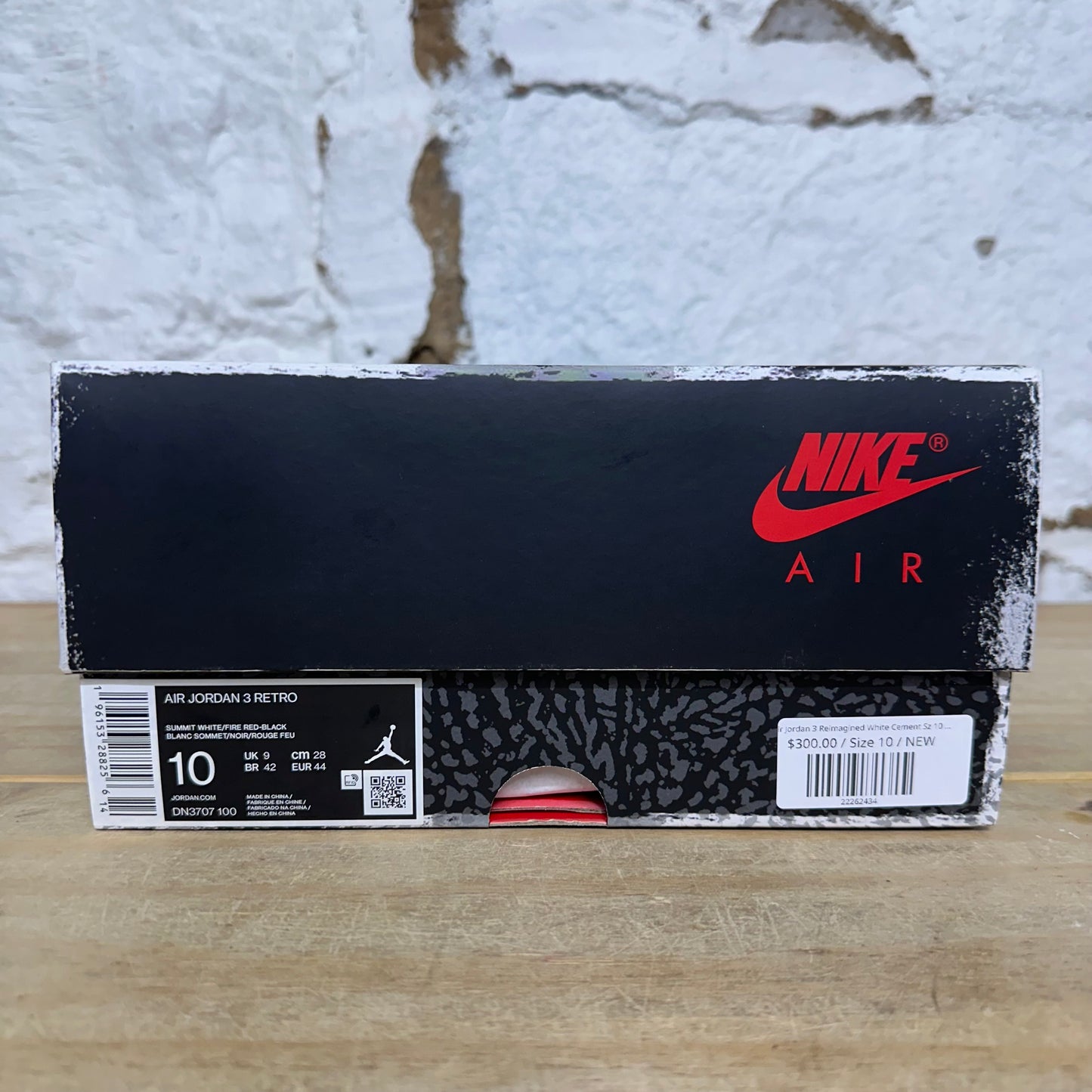 Air Jordan 3 White Cement Reimagined Sz 10 DS