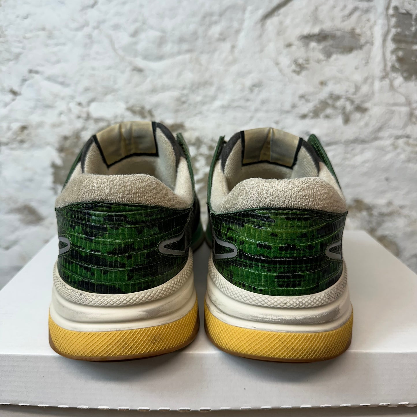 Gucci Ultrapace Green Gray Sneaker Sz 9.5 No Box