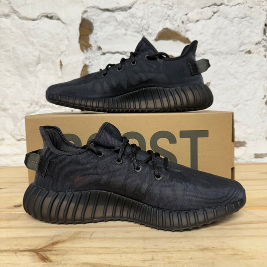 Yeezy 350 V2 Mono Cinder Sz 10 DS