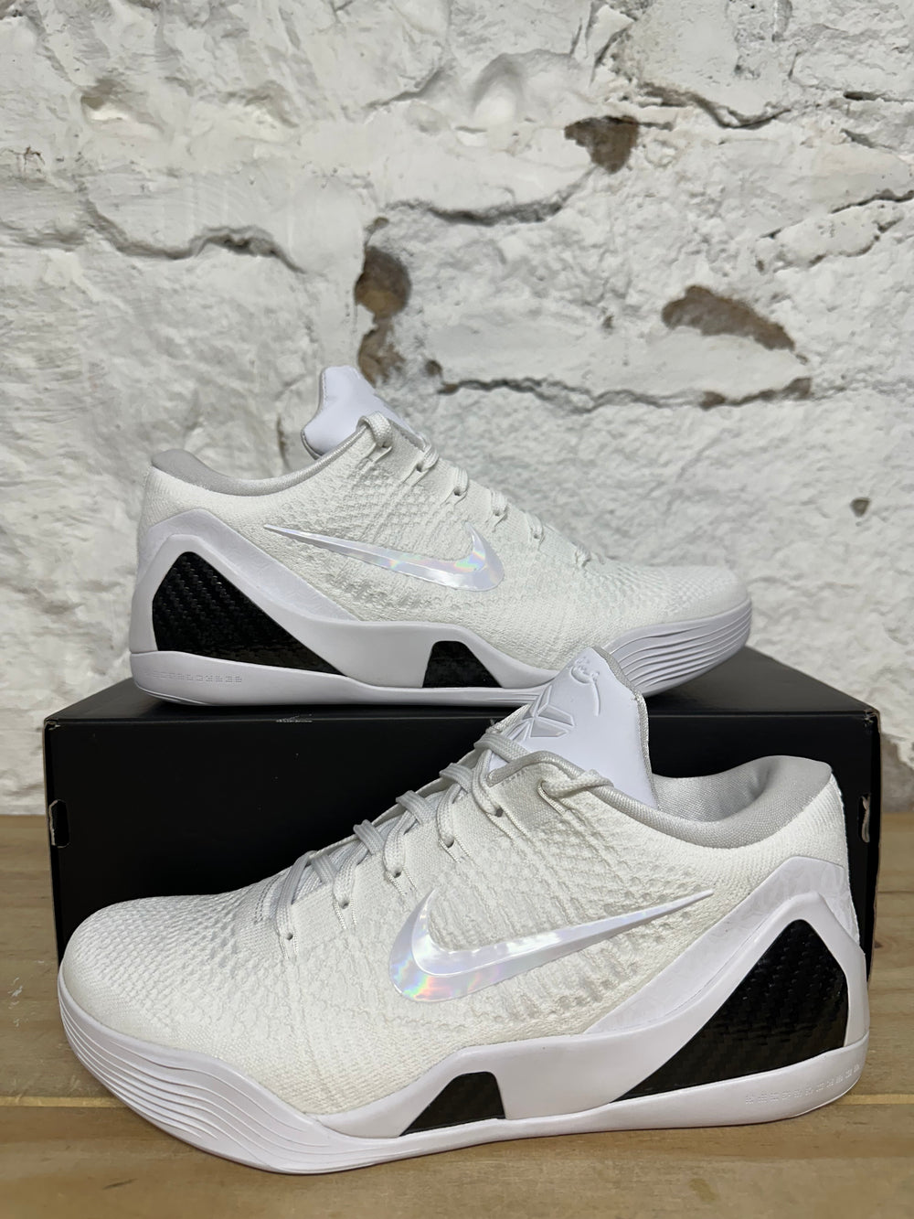 Nike Kobe 9 Low Halo Sz 9 DS
