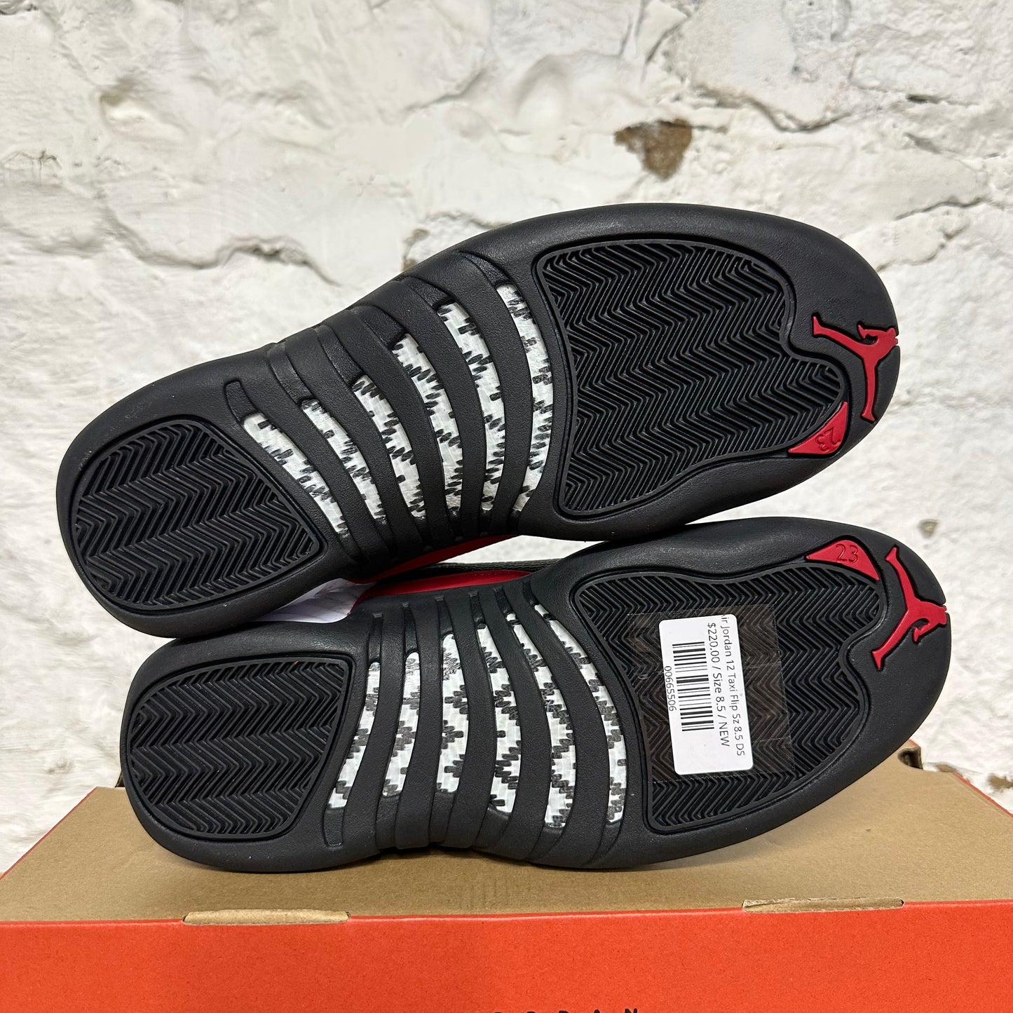 Air Jordan 12 Taxi Flip Sz 8.5 DS
