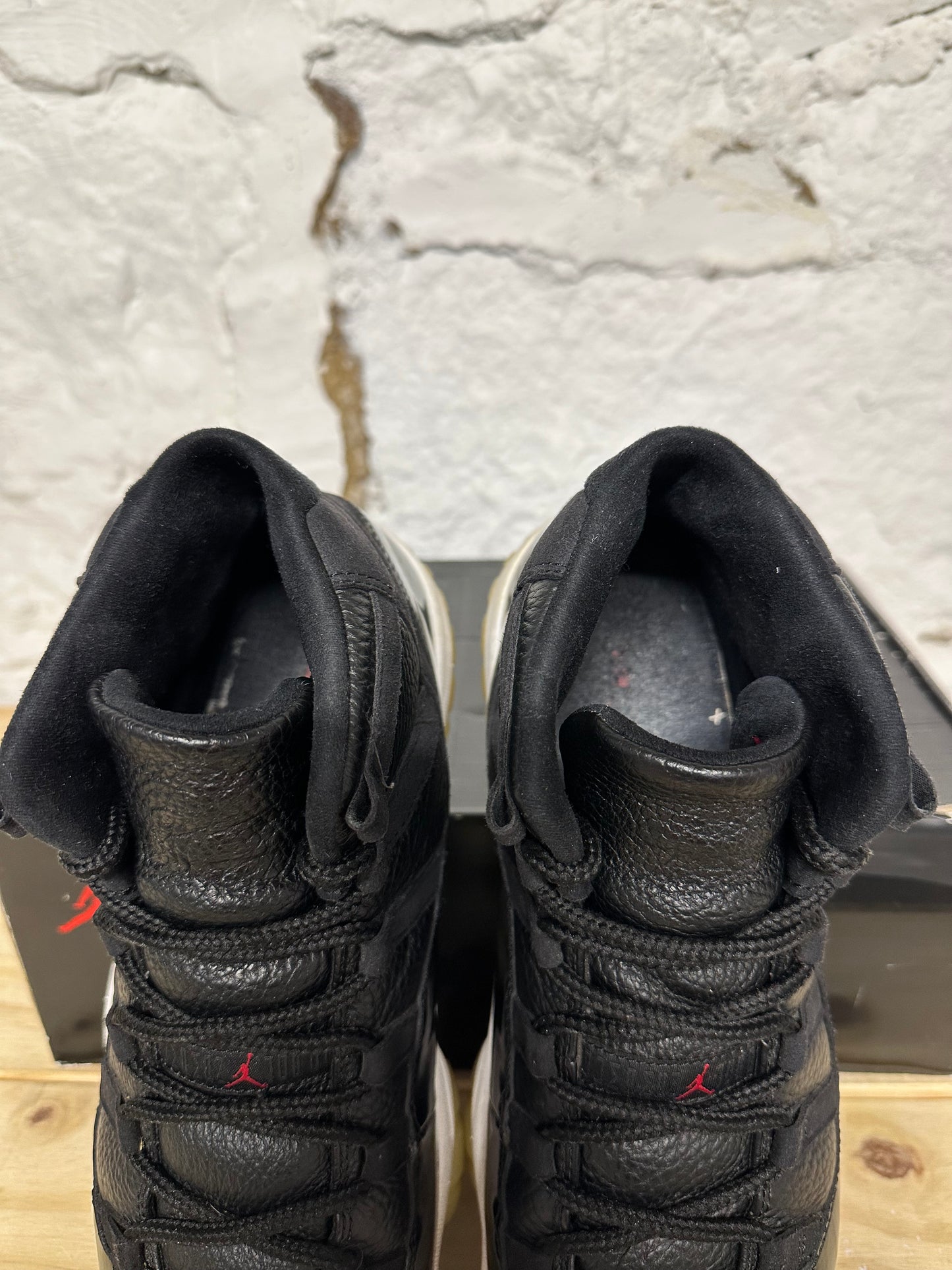 Air Jordan 11 72-10 Sz 10.5
