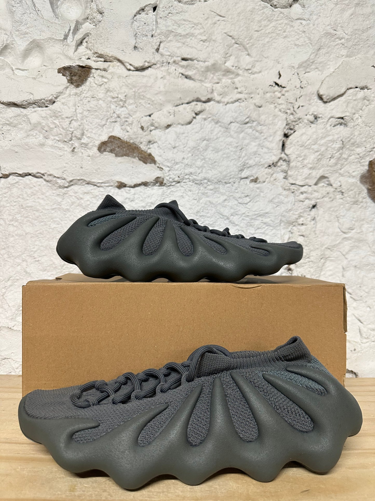 Yeezy 450 Stone Teal Sz 10 DS