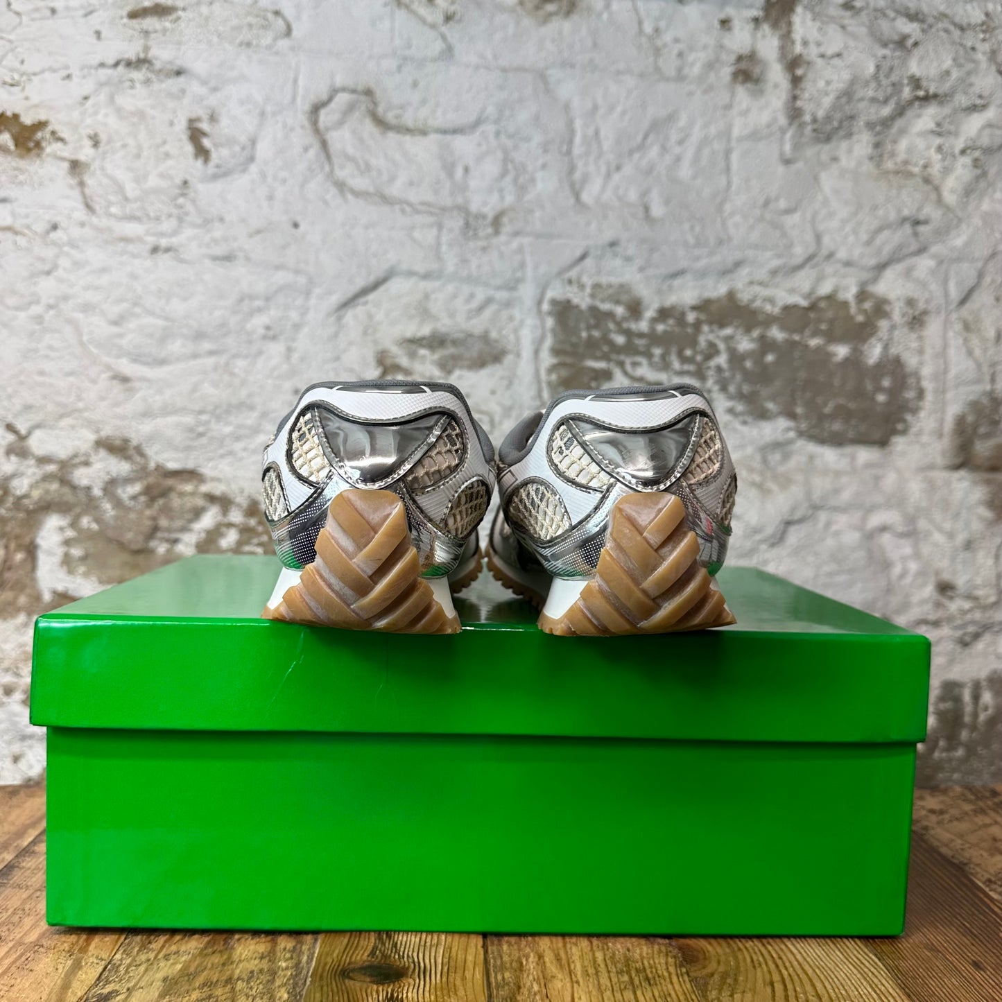 Bottega Veneta Silver White Orbit Sneaker Sz 8 (41)