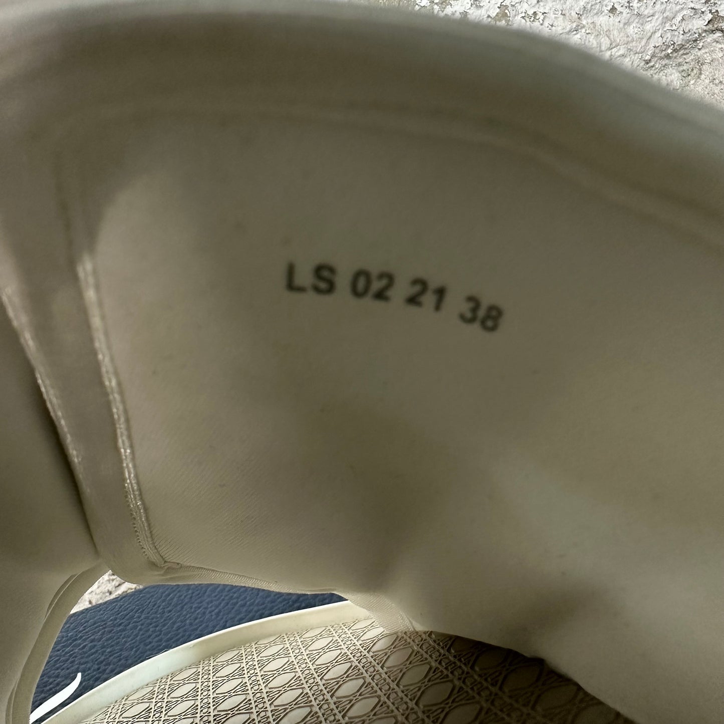 Dior Alpha Oblique White Sandal Sz 6 (38) DS