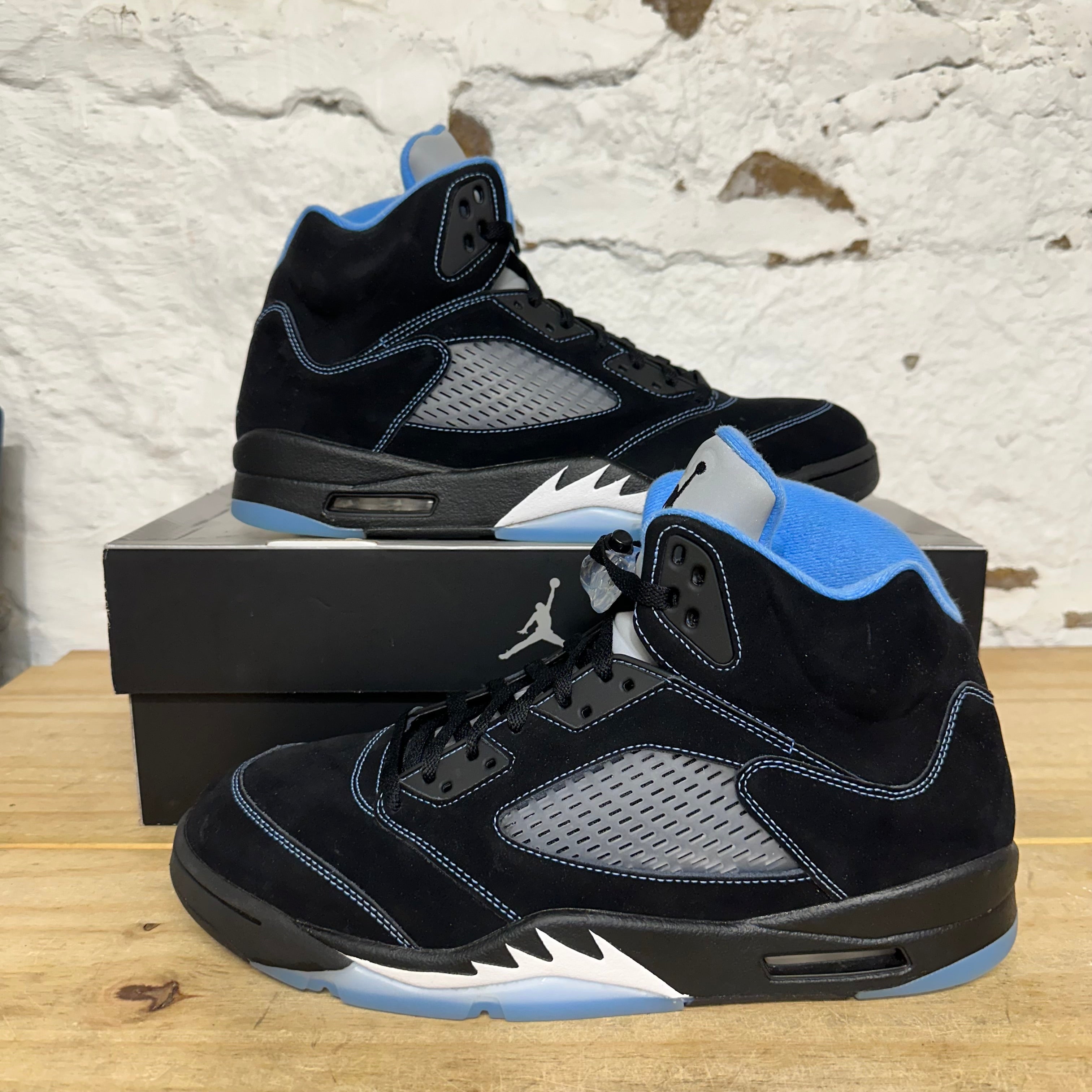 Air Jordan 5 Black University Blue Sz 13