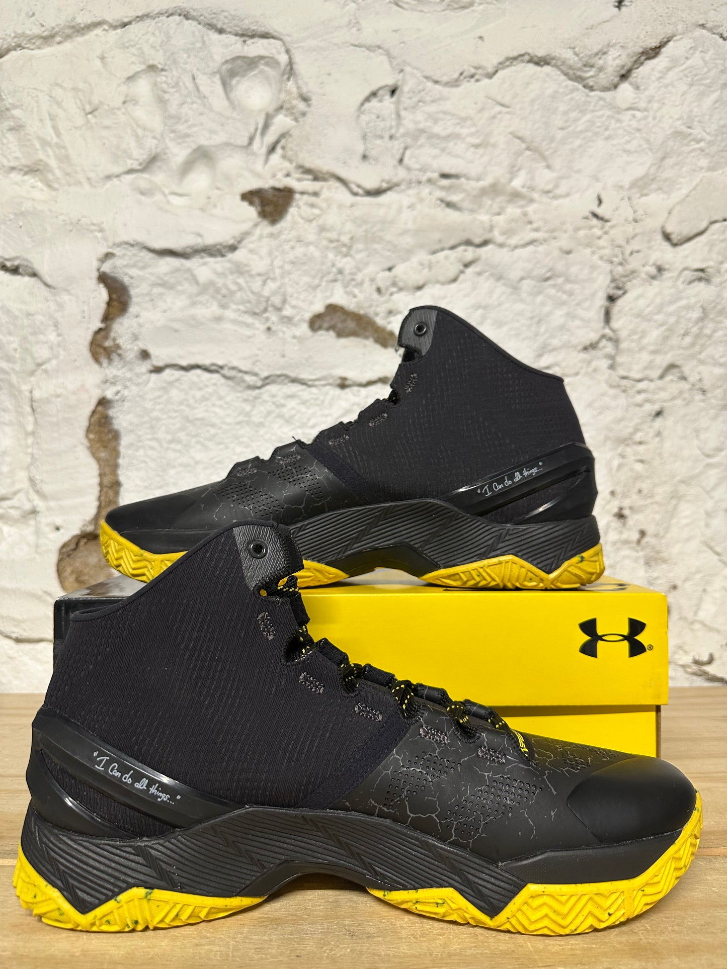 Under Armour Curry 2 Black Knight Sz 10 DS