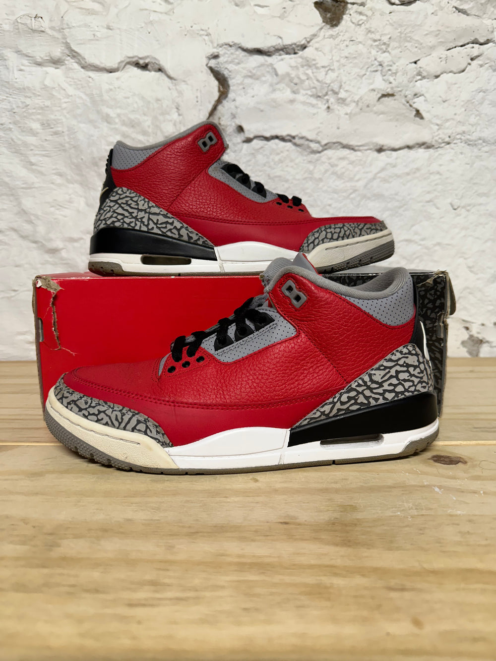 Air Jordan 3 Unite Sz 8.5