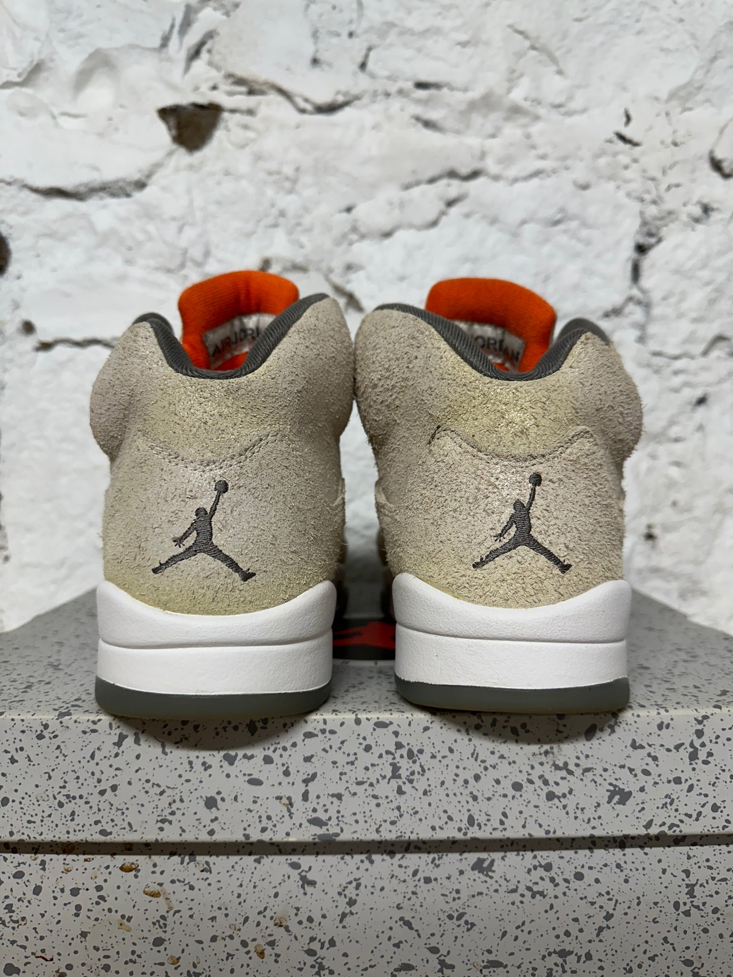 Air Jordan 5 Craft Light Orewood Brown Sz 8.5