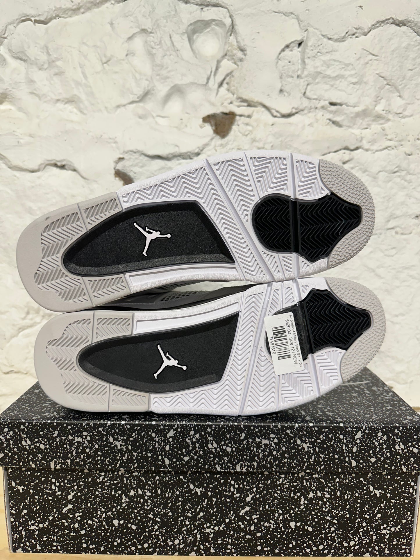 Air Jordan 4 Military Black Sz 12 DS