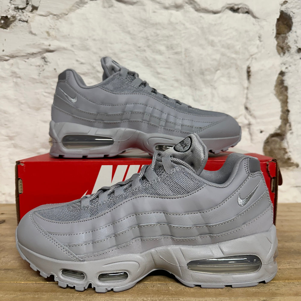 Nike Air Max 95 Big Bubble Wolf Grey Sz 8 DS