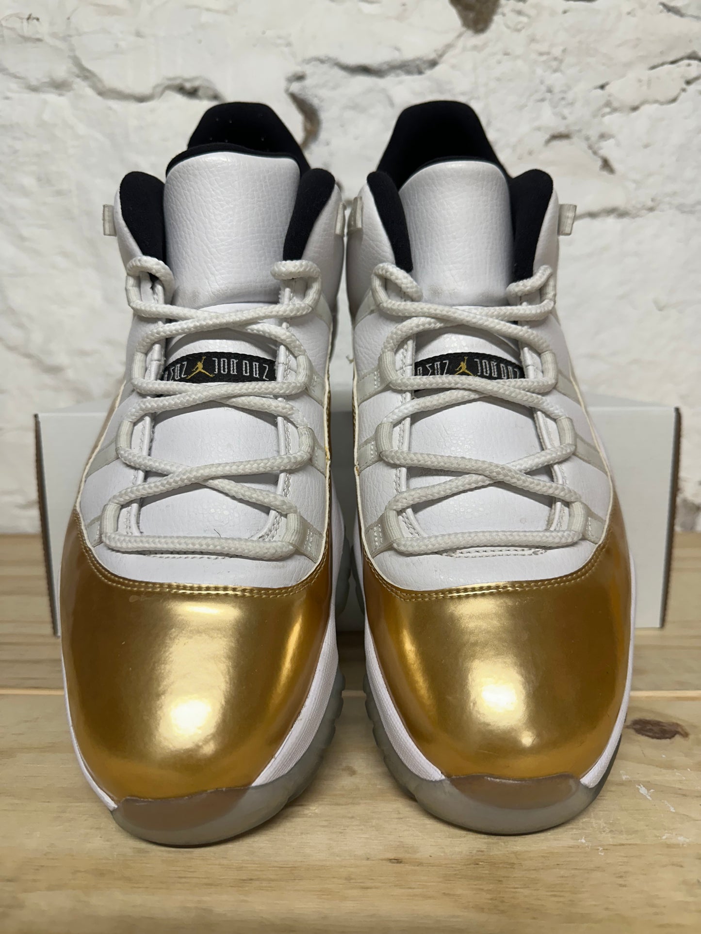 Air Jordan 11 Low Closing Ceremony Sz 14