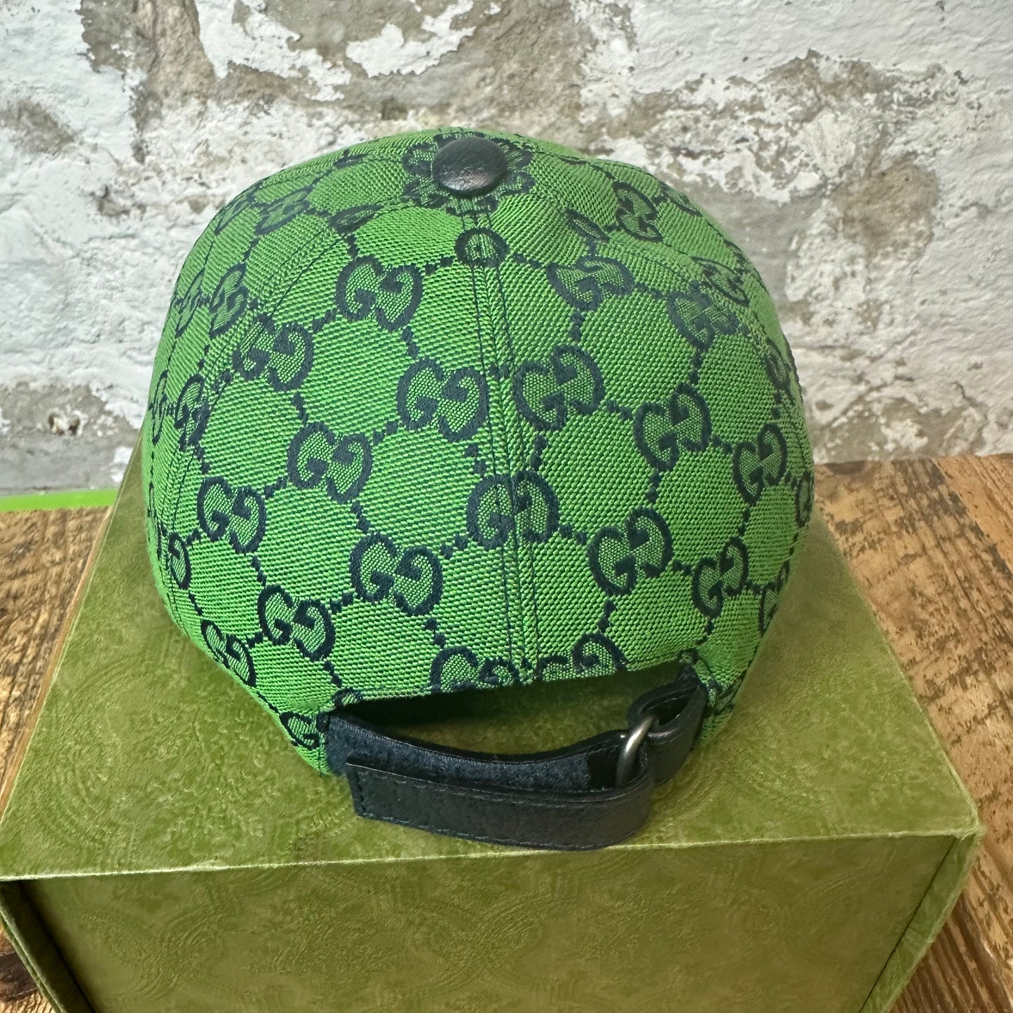 Gucci Black GG Monogram Green Hat Sz M W/ Box