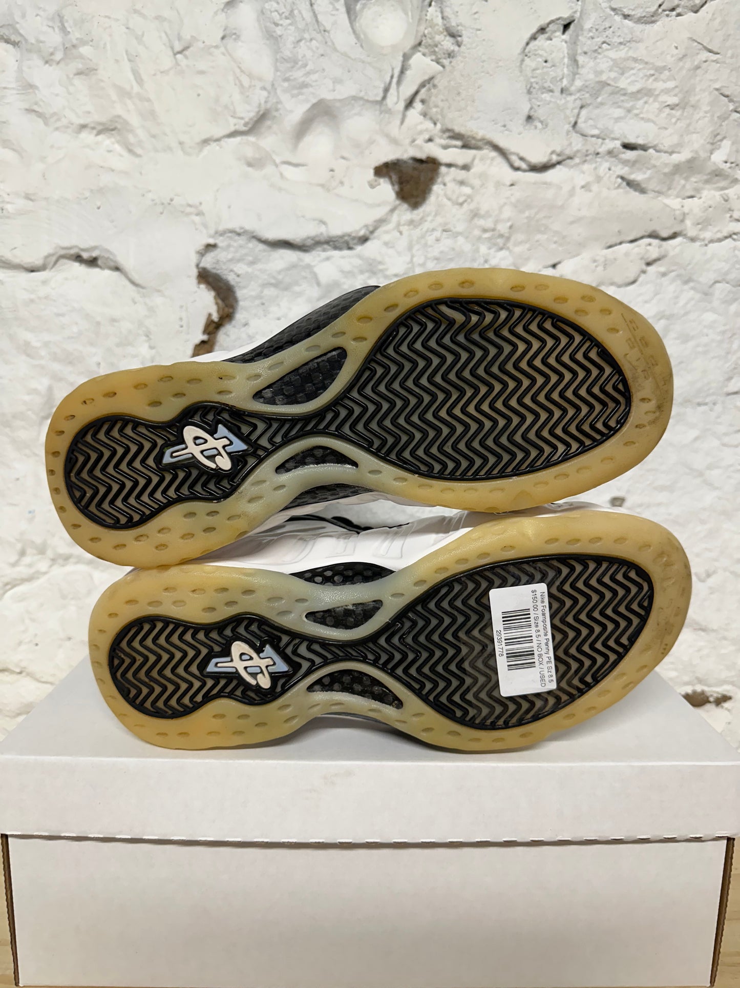 Nike Air Foamposite One Penny PE Sz 8.5