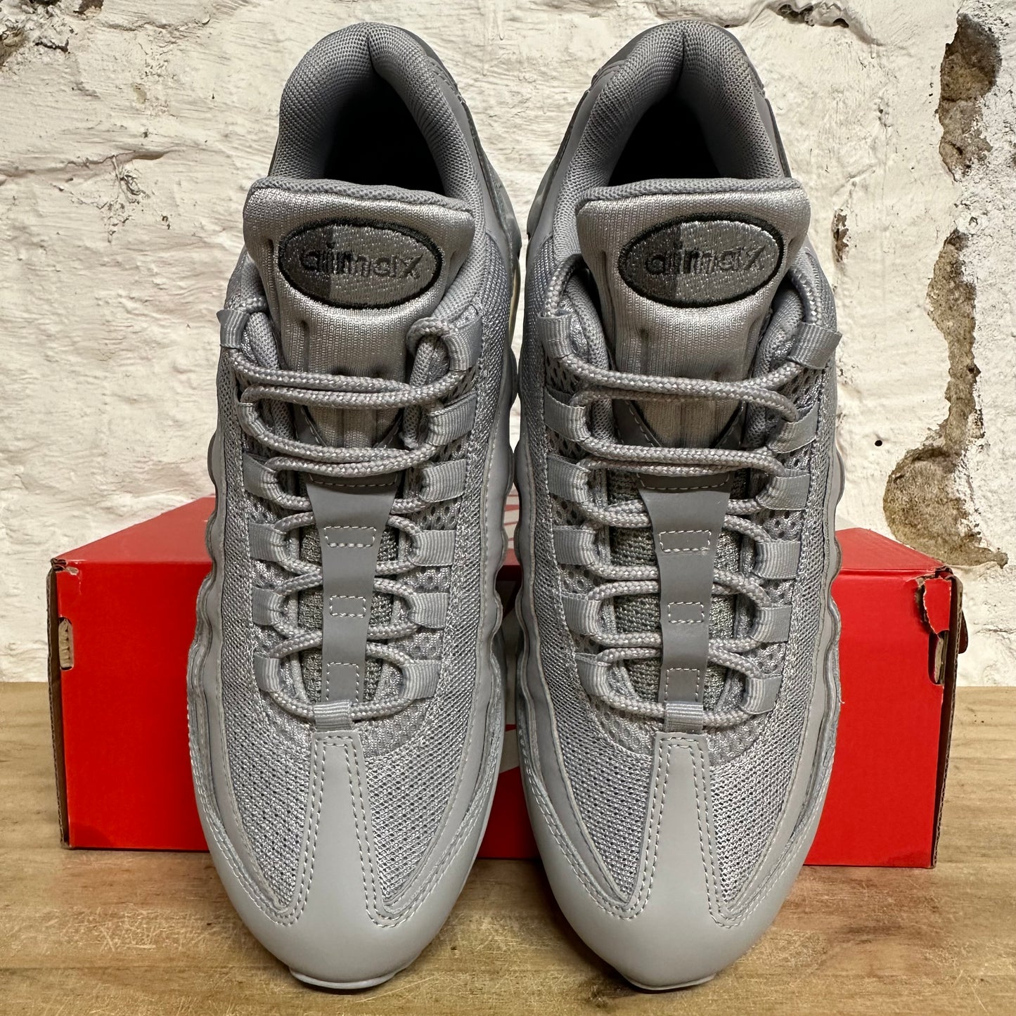 Nike Air Max 95 Big Bubble Wolf Grey Sz 8 DS