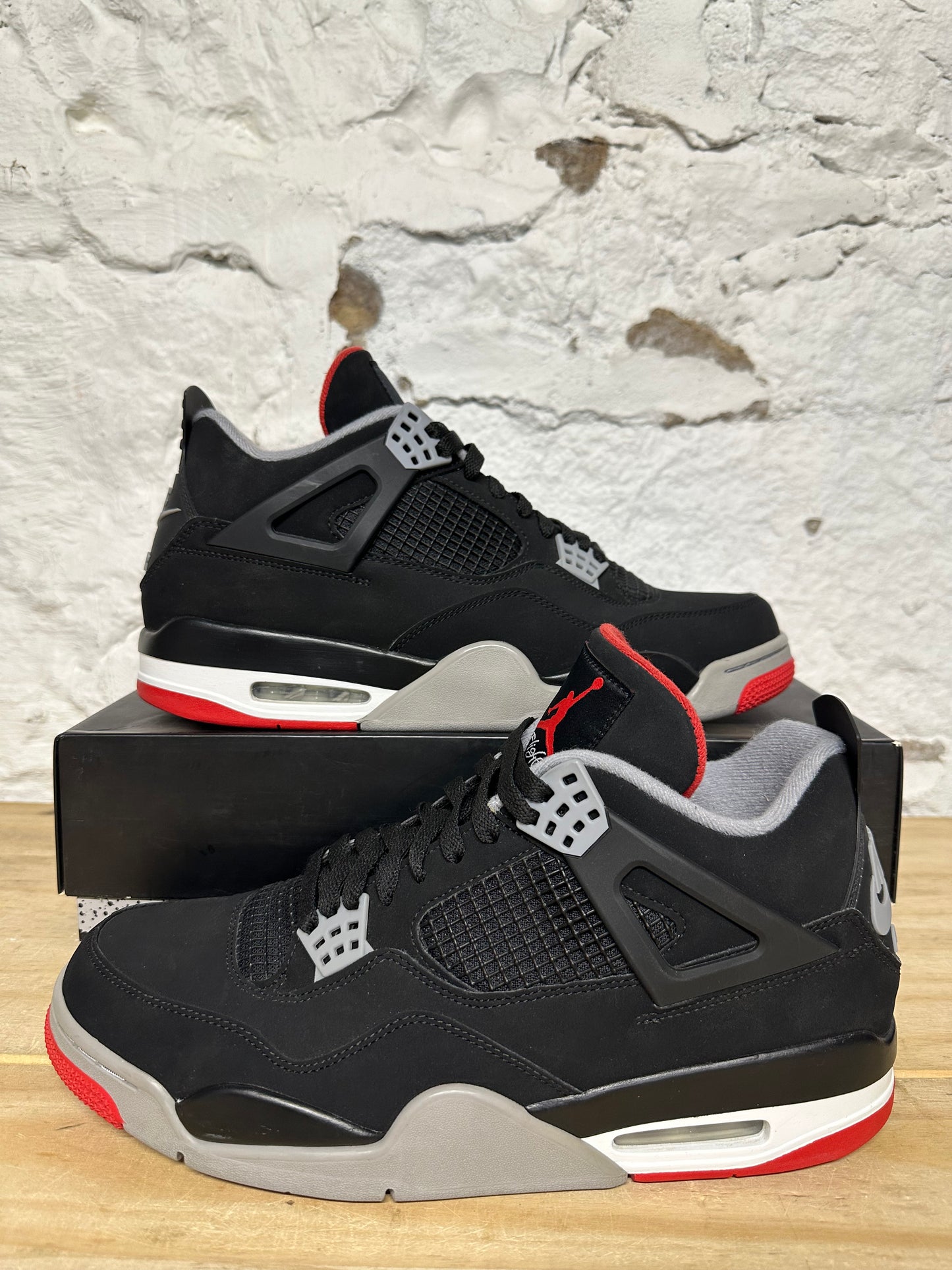 Air Jordan 4 Bred (2019) Sz 12