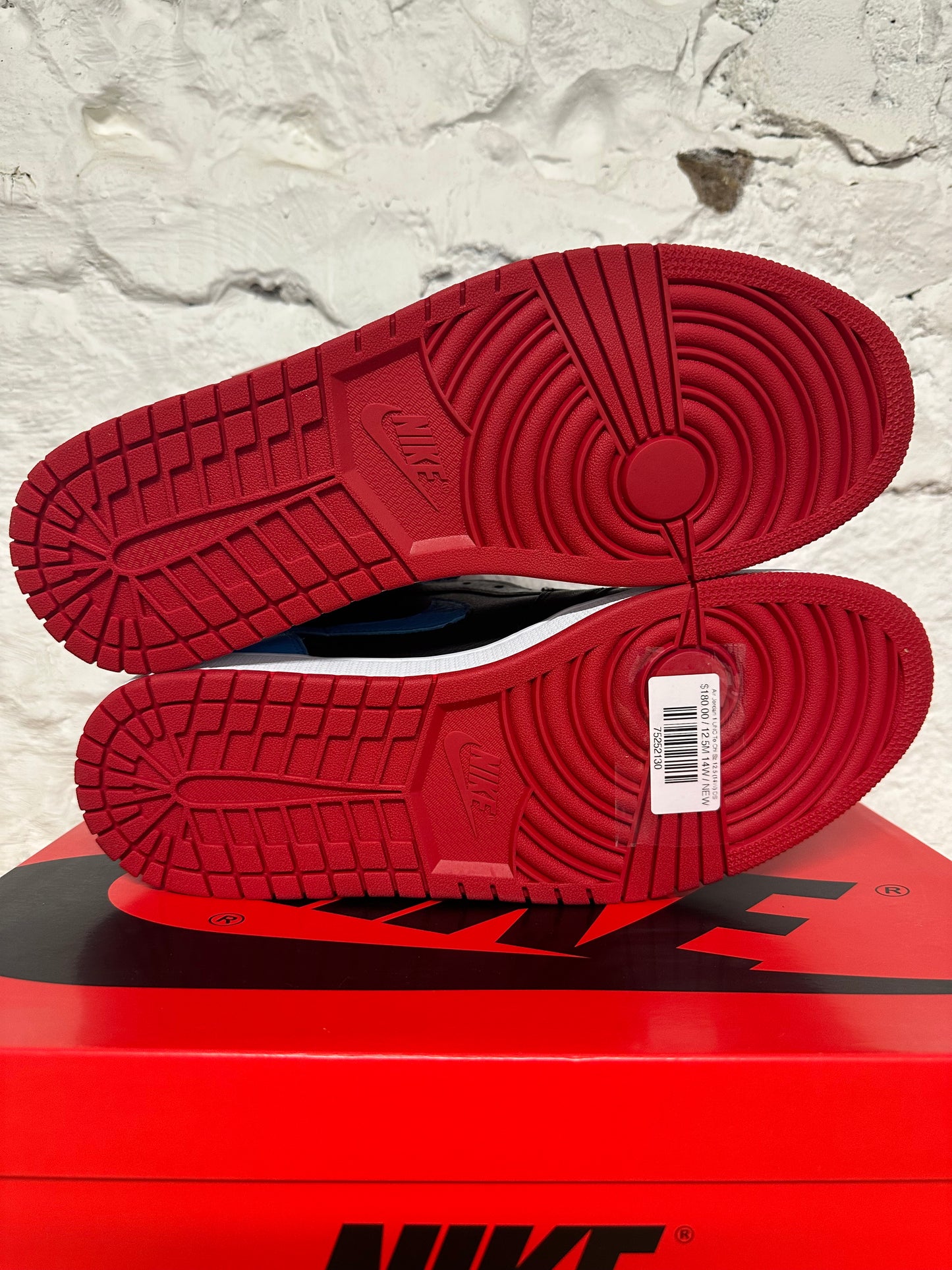 Air Jordan 1 High NC to Chi Sz 12.5 (14W) DS
