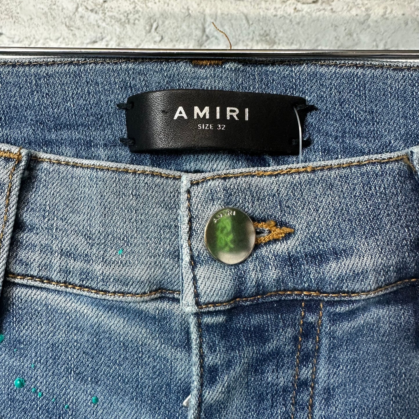 Amiri Knee Hole Paint Splatter Blue Denim Jeans Sz 32