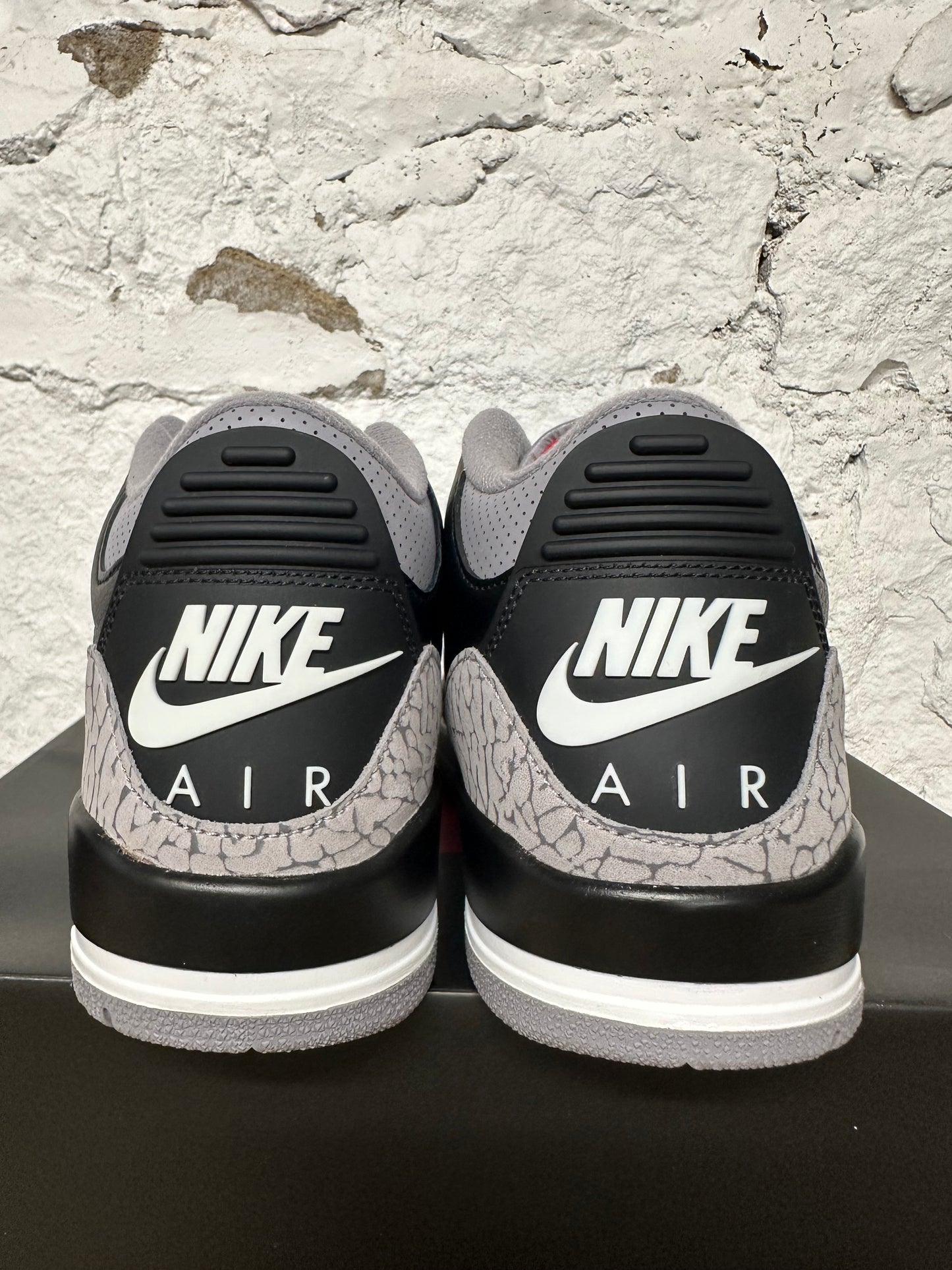 Air Jordan 3 Black Cement (2024) Sz 9 DS