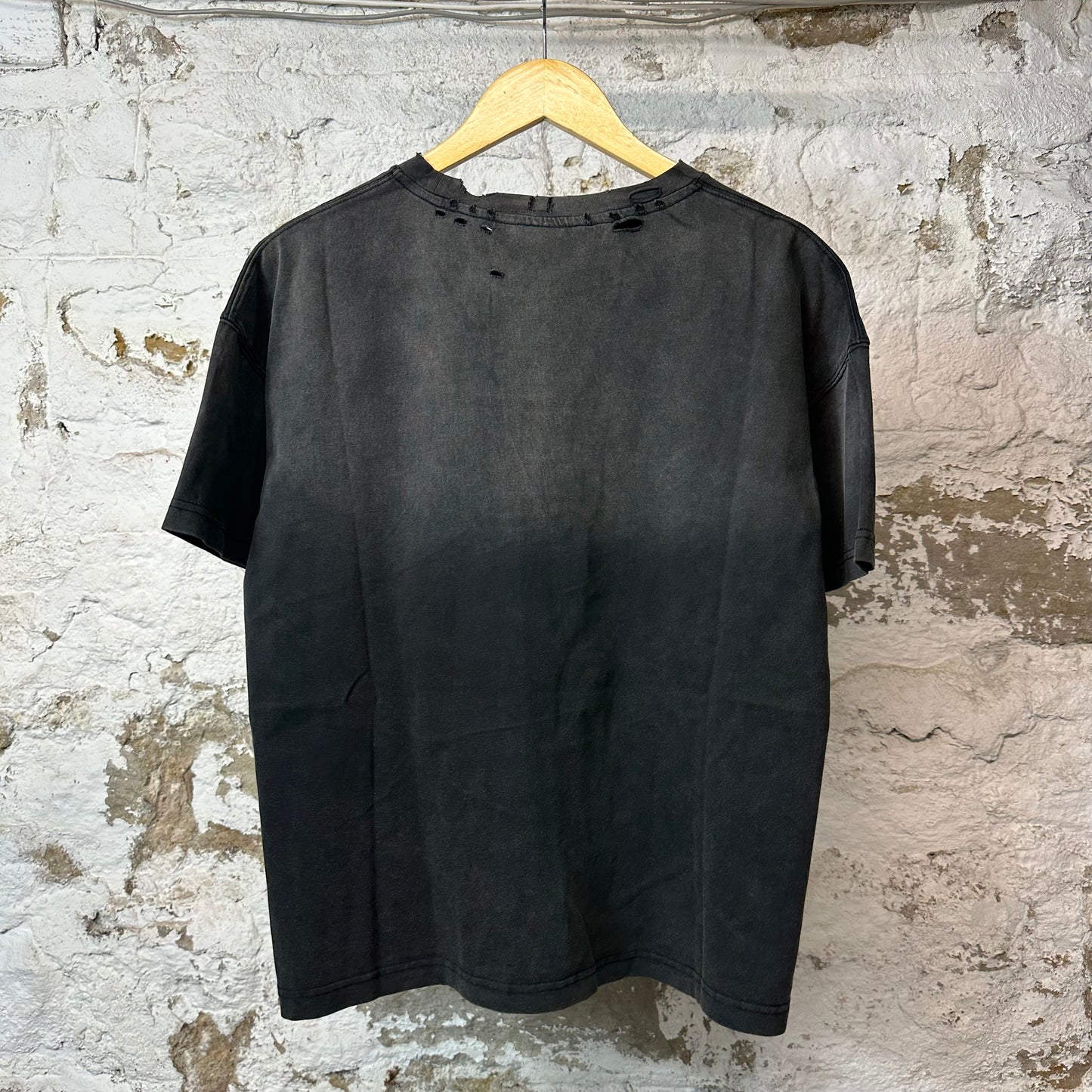 Vale Red Dress Black T-shirt